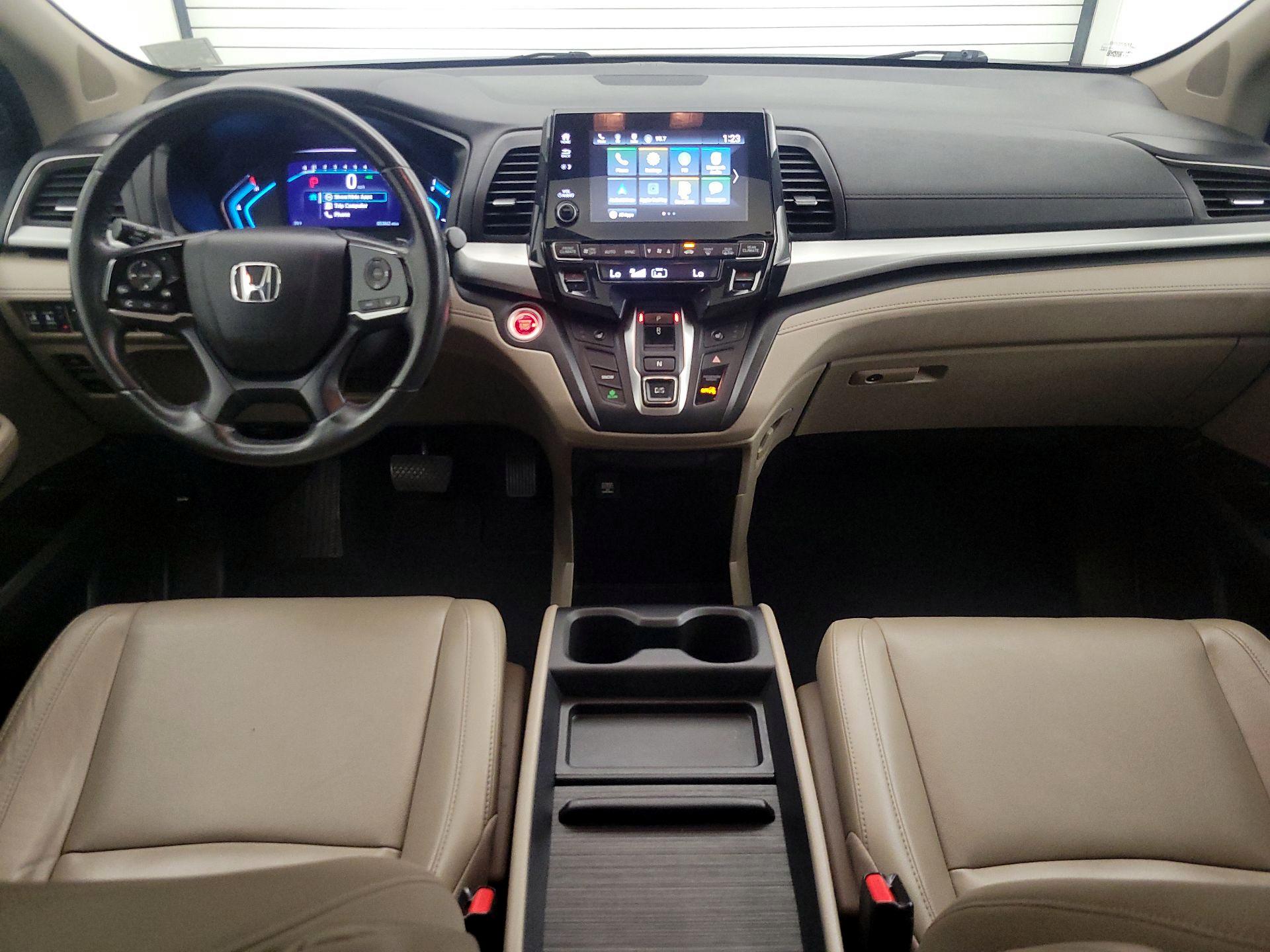 Thumbnail: 2018 Honda Odyssey - 9