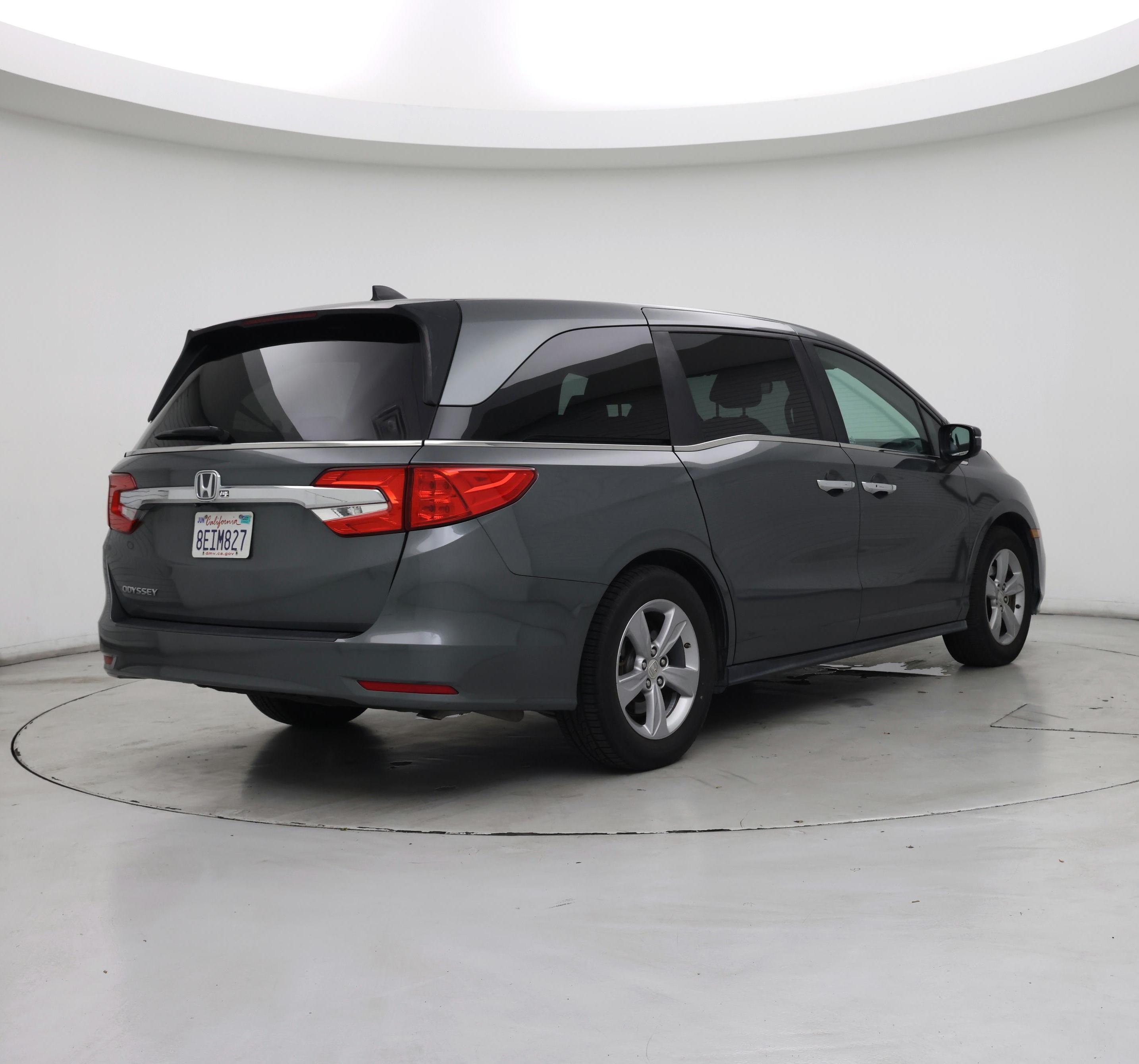 Thumbnail: 2018 Honda Odyssey - 8