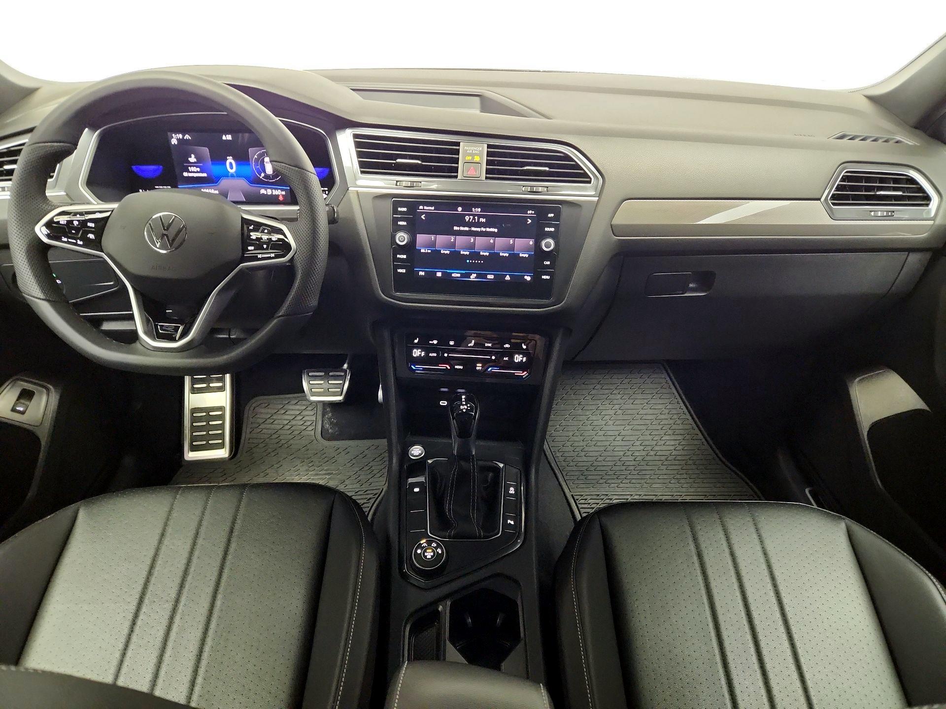 Thumbnail: 2022 Volkswagen Tiguan - 9