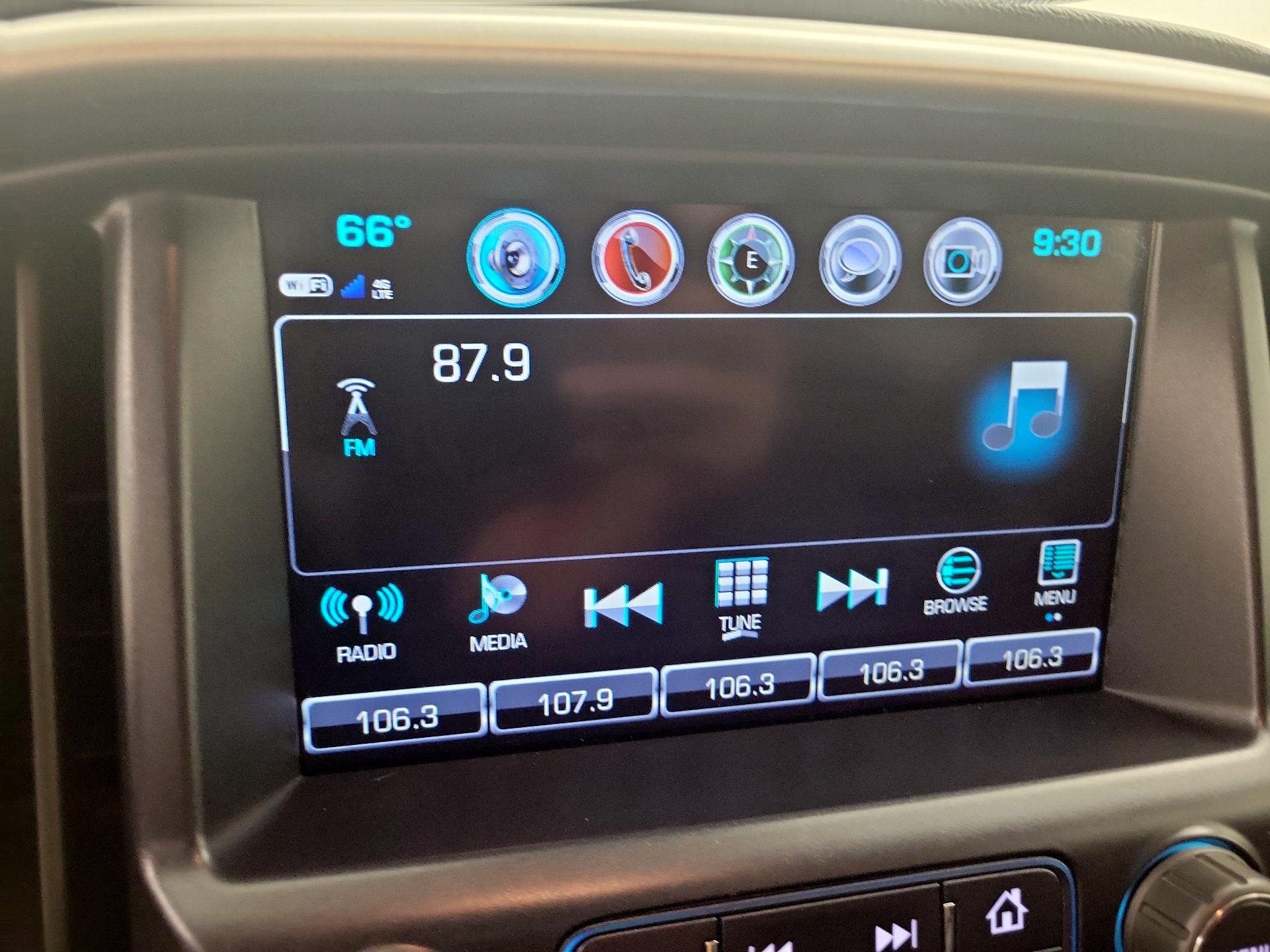 Thumbnail: 2018 GMC Canyon - 16