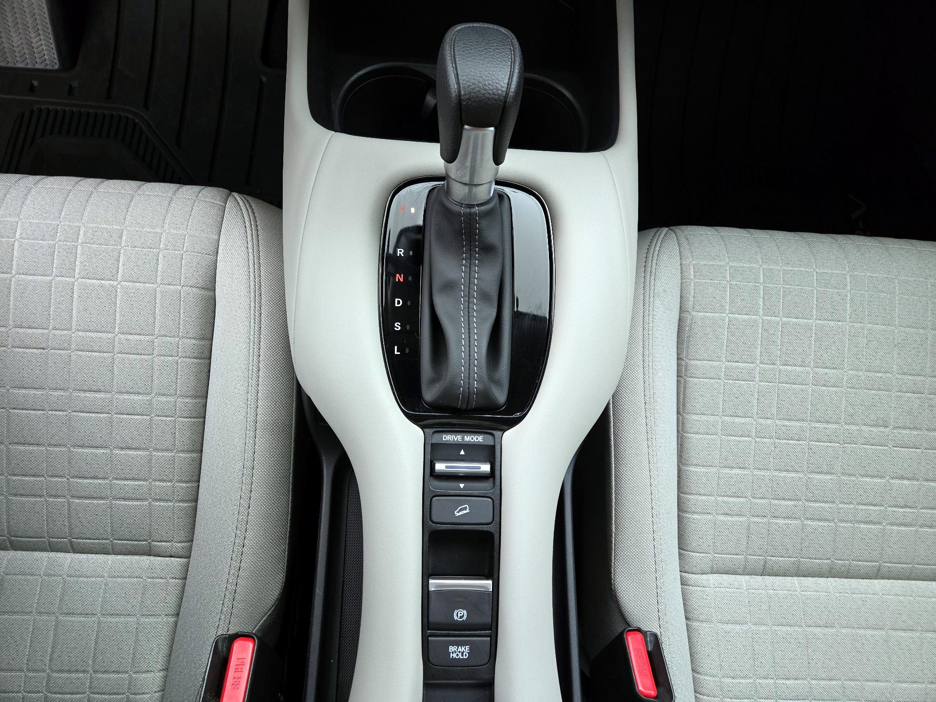 Thumbnail: 2025 Honda HR-V - 17