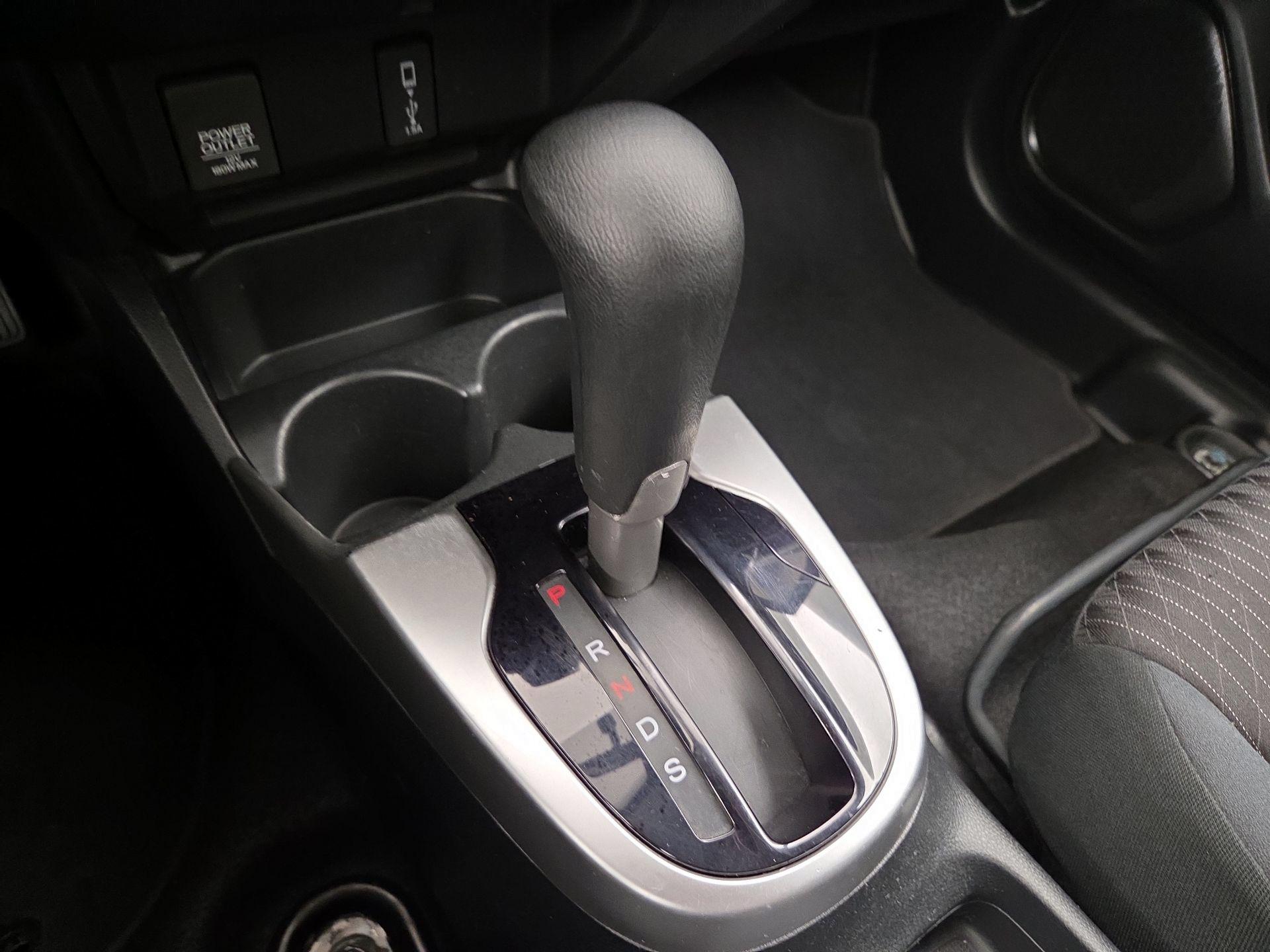 Thumbnail: 2018 Honda Fit - 17