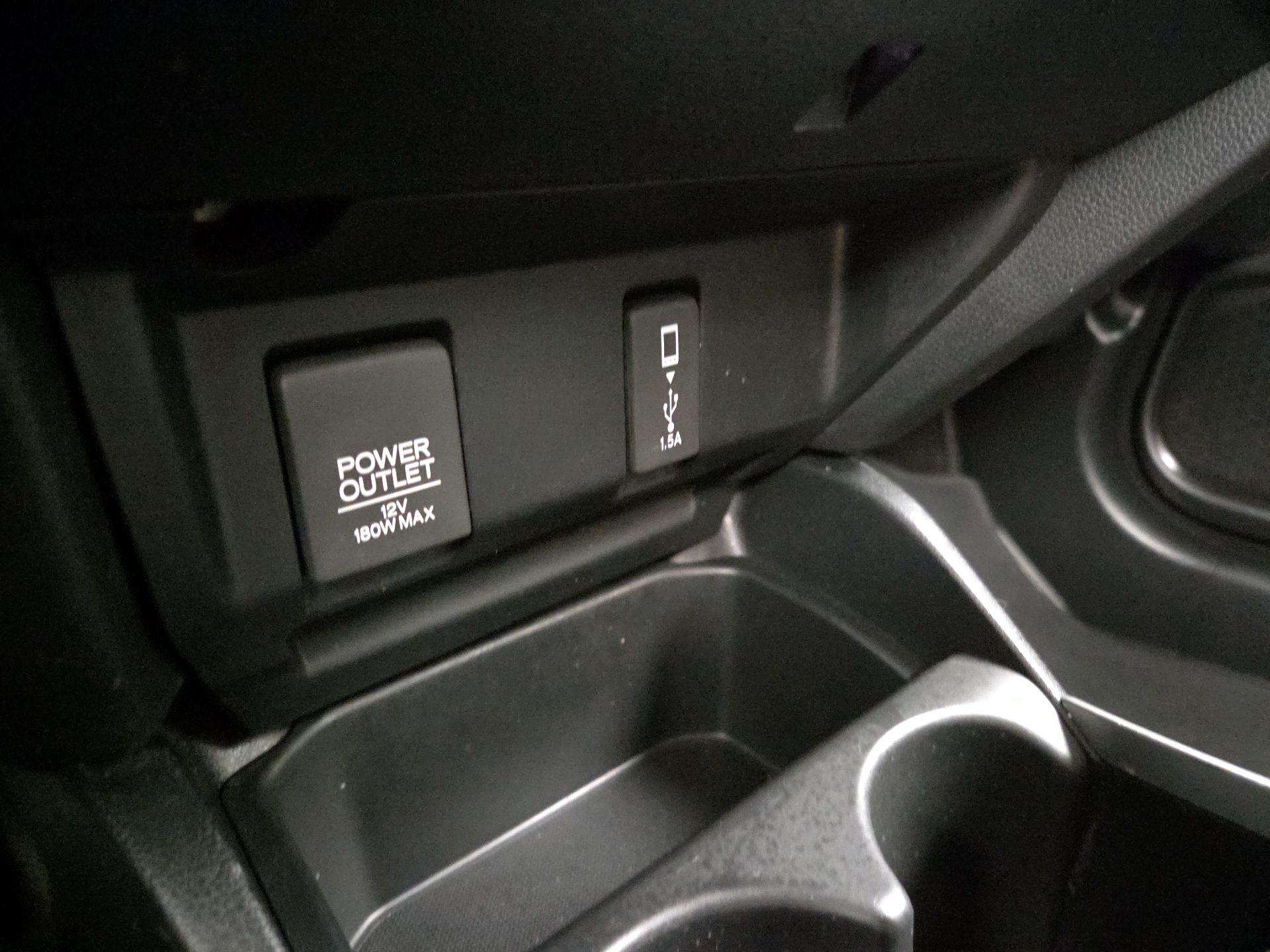 Thumbnail: 2018 Honda Fit - 18