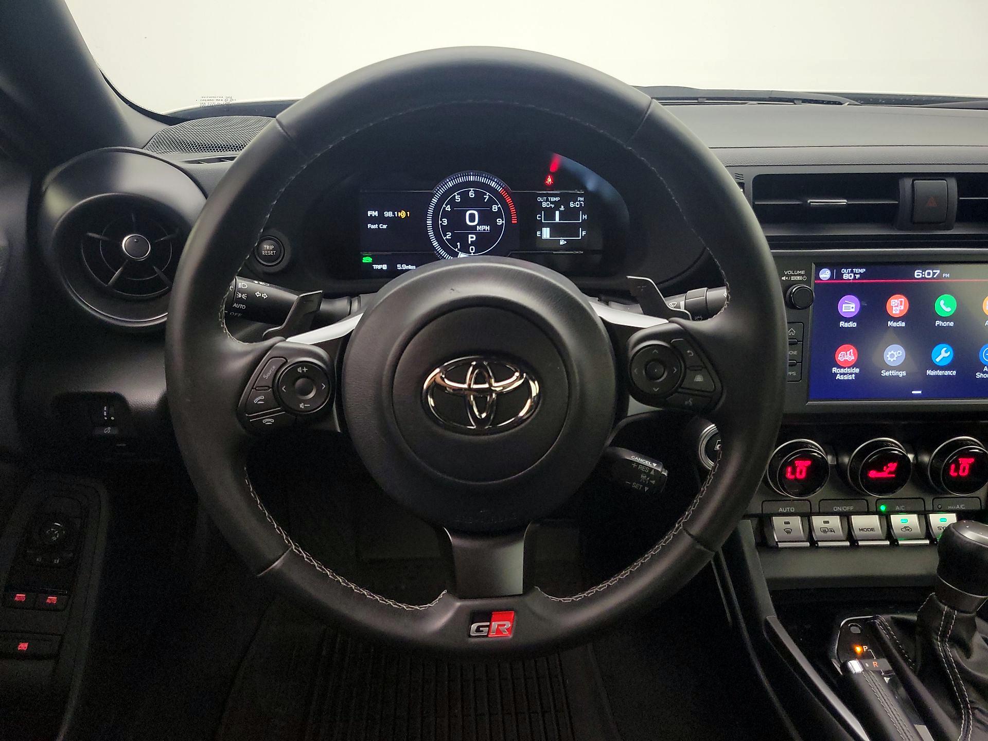 Thumbnail: 2024 Toyota GR86 - 10