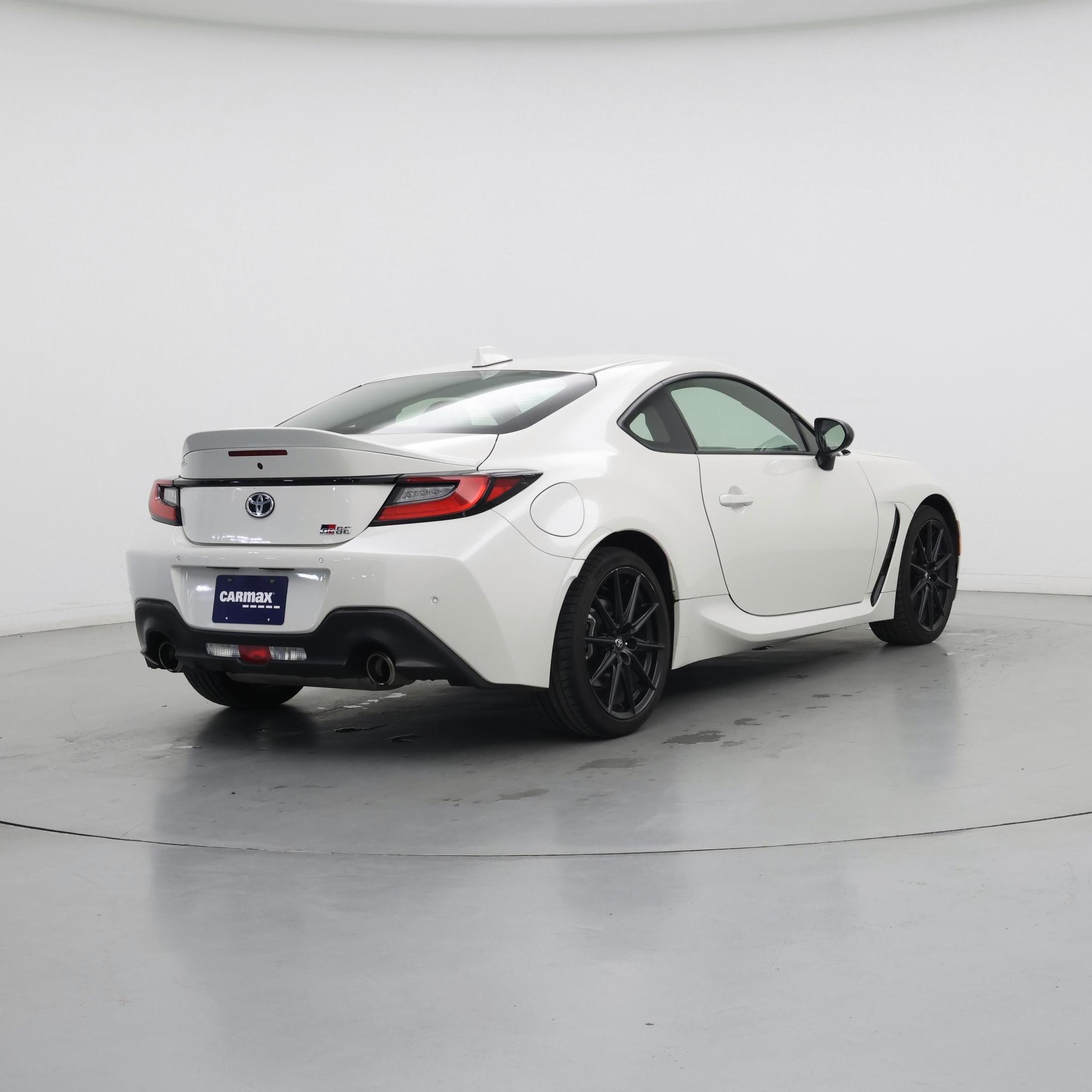 Thumbnail: 2024 Toyota GR86 - 8