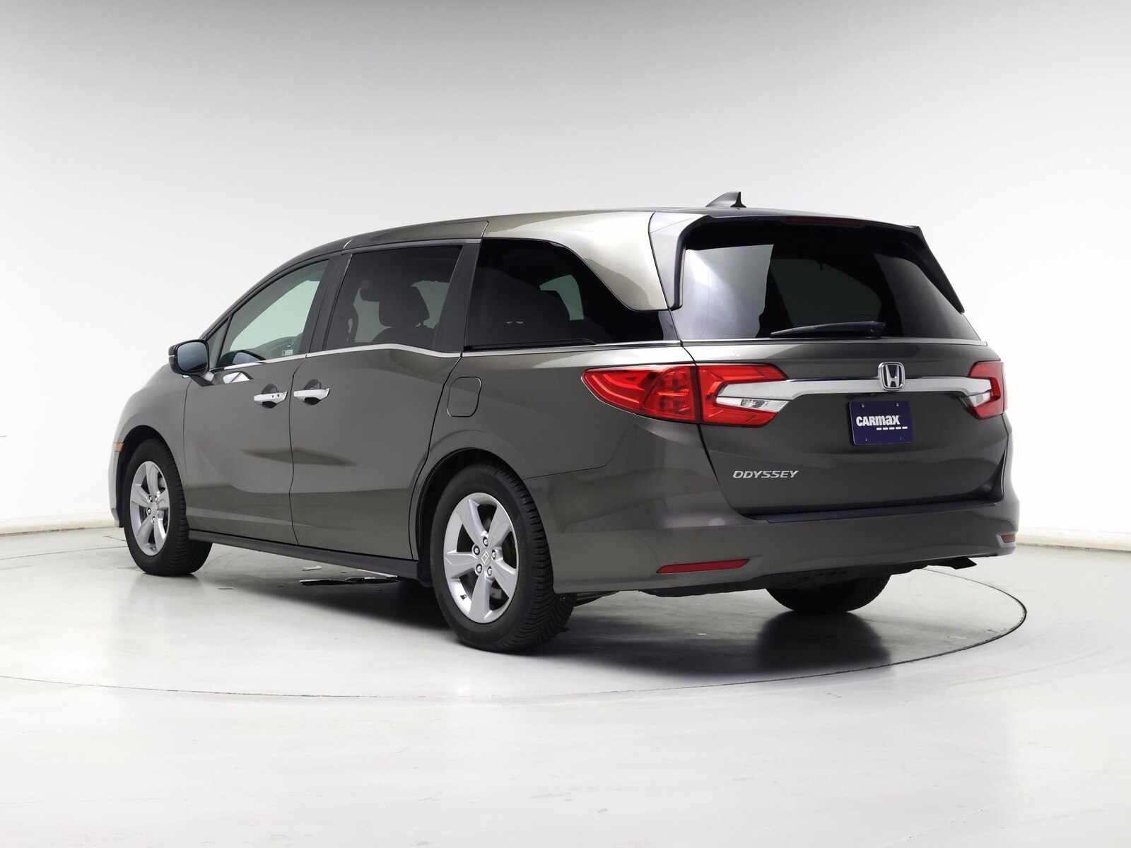 2018 Honda Odyssey EX-L - Photo 3