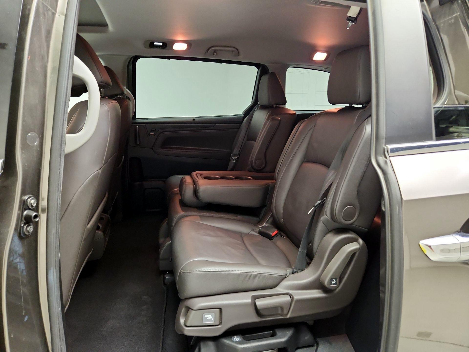 Thumbnail: 2018 Honda Odyssey - 20