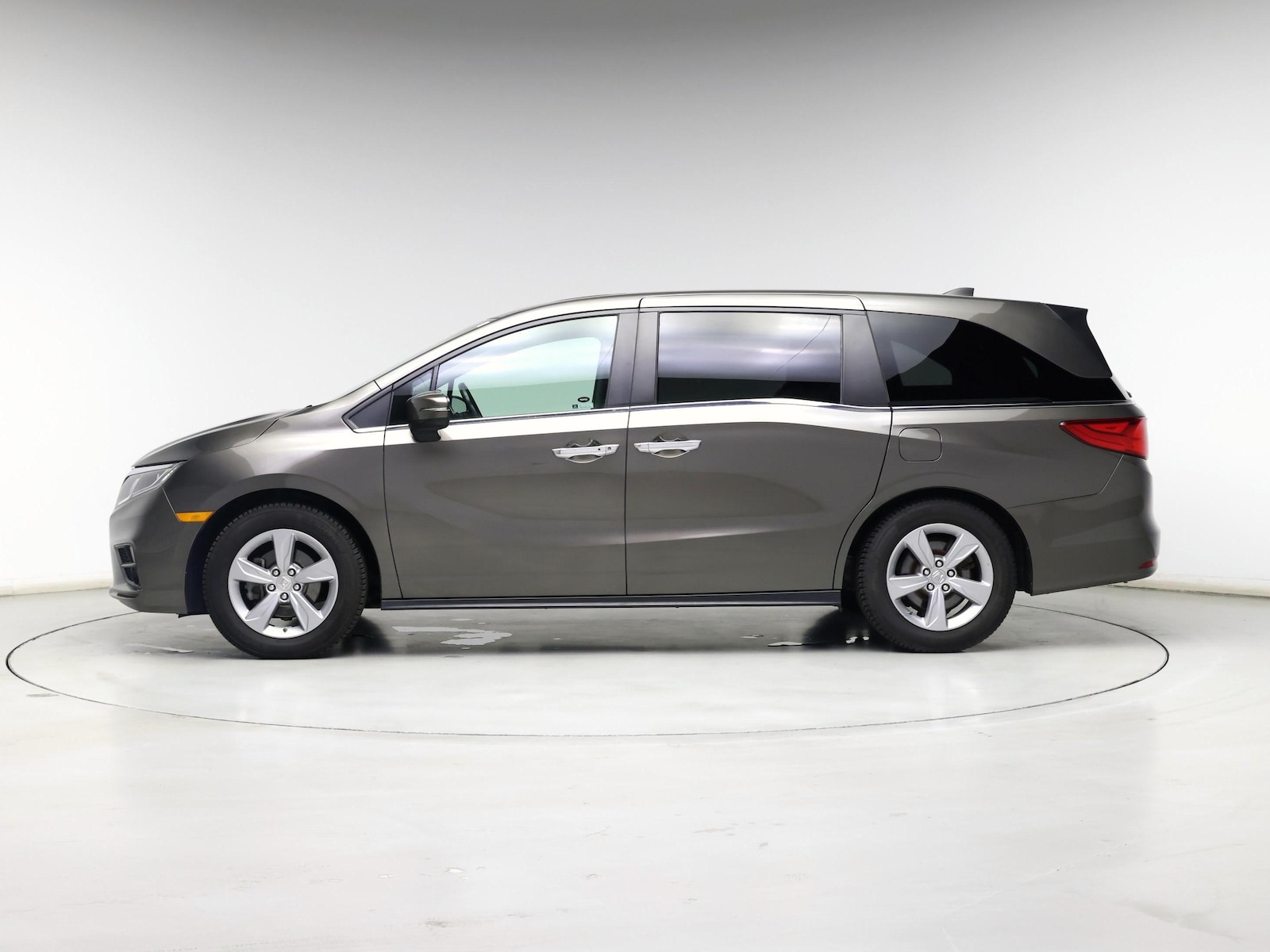 2018 Honda Odyssey EX-L - Photo 4