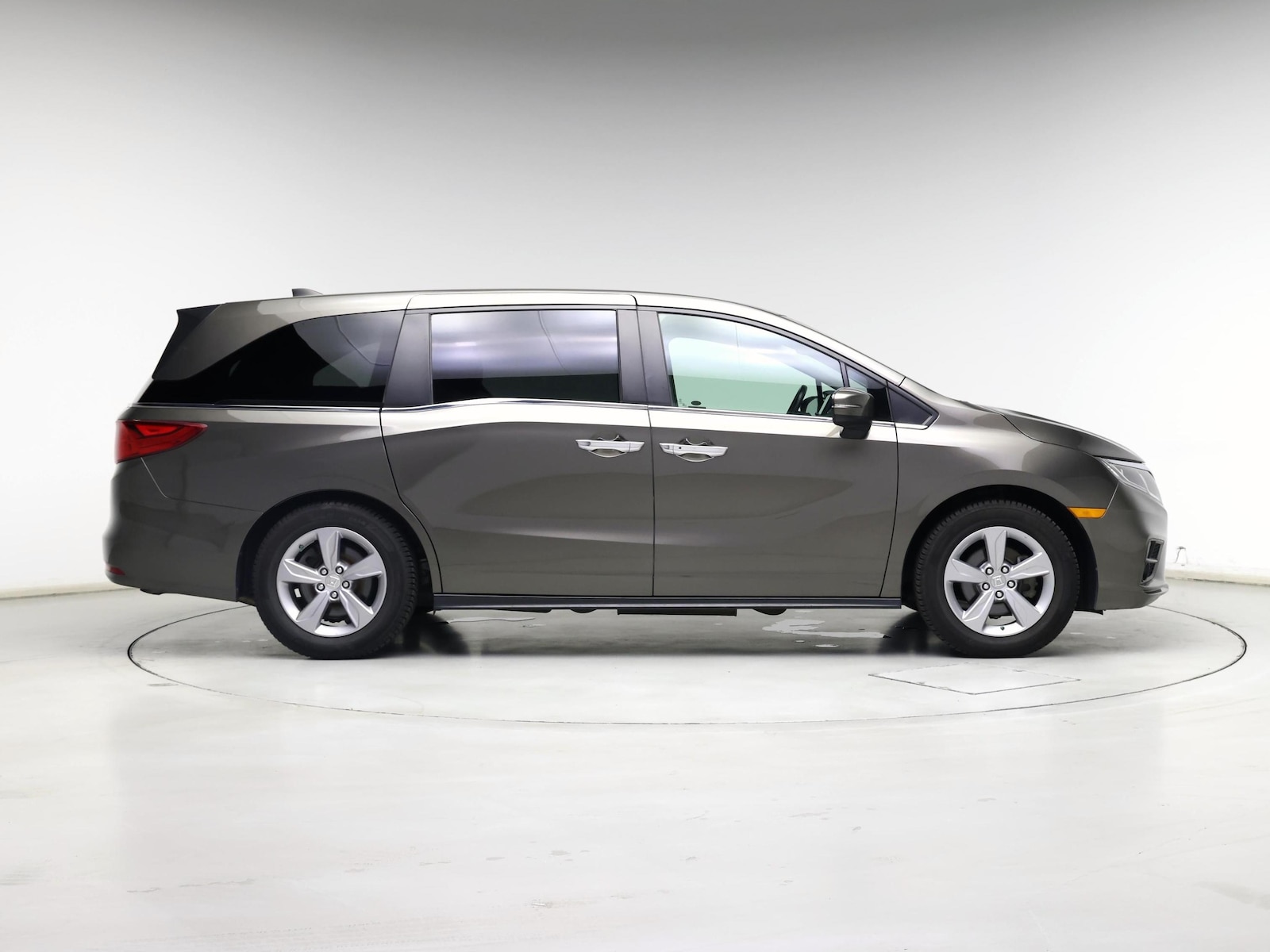 2018 Honda Odyssey EX-L - Photo 8