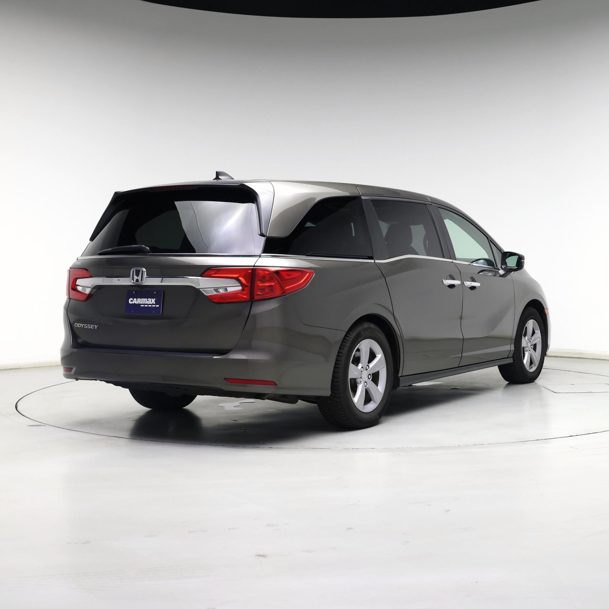 Thumbnail: 2018 Honda Odyssey - 8