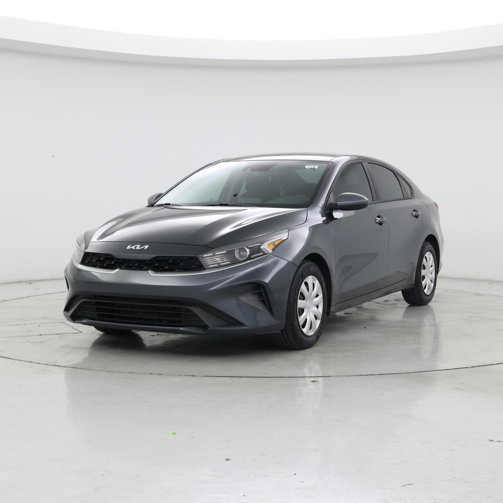 Thumbnail: 2024 Kia Forte - 4
