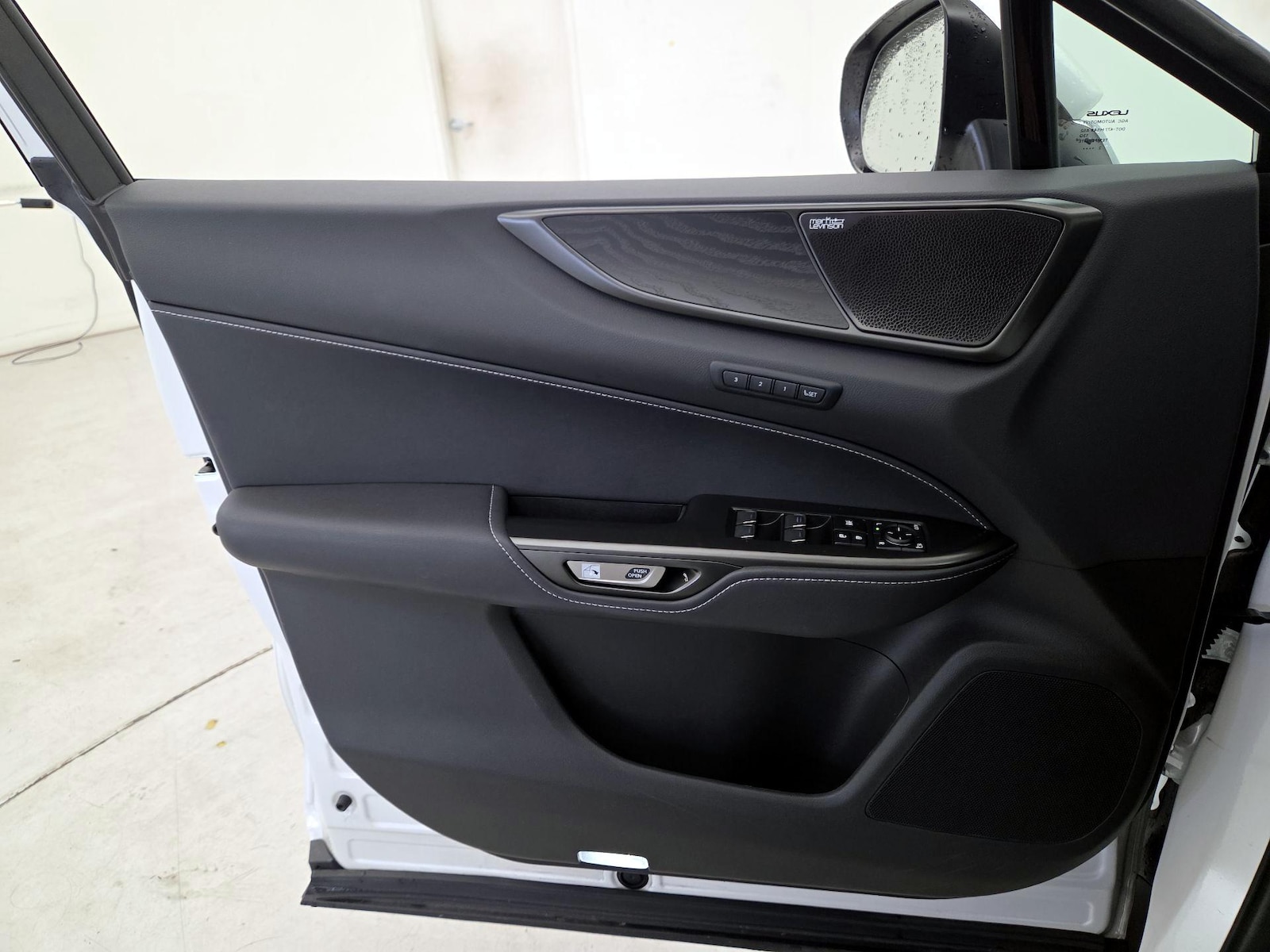 2024 Lexus NX 350 - Photo 13
