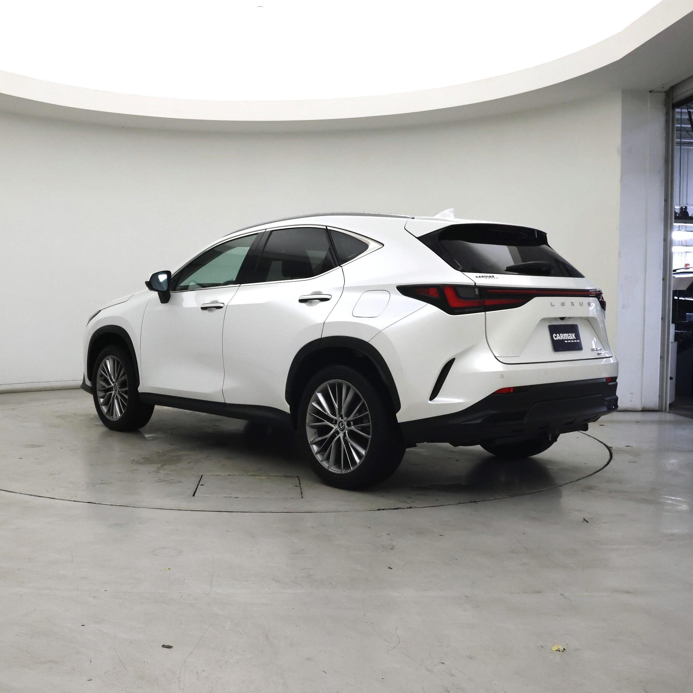 Thumbnail: 2024 Lexus NX - 2