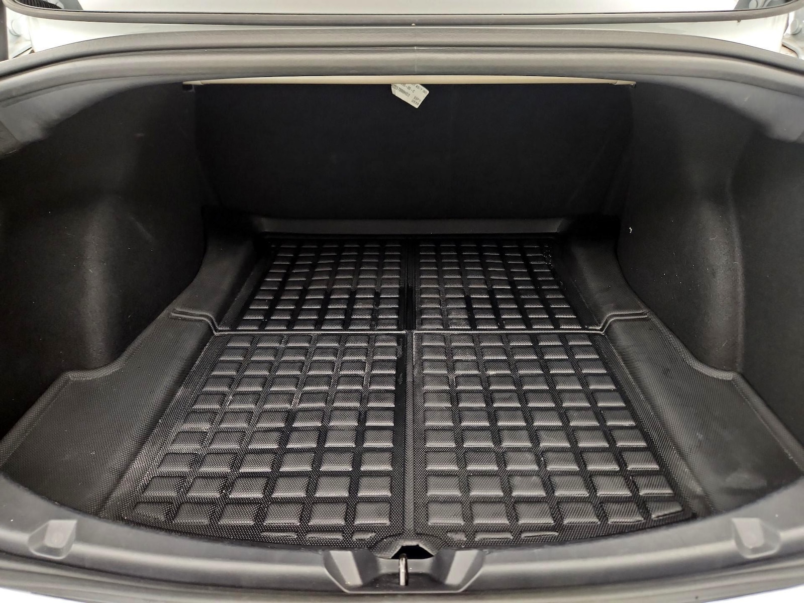 2022 Tesla Model 3 Long Range - Photo 21