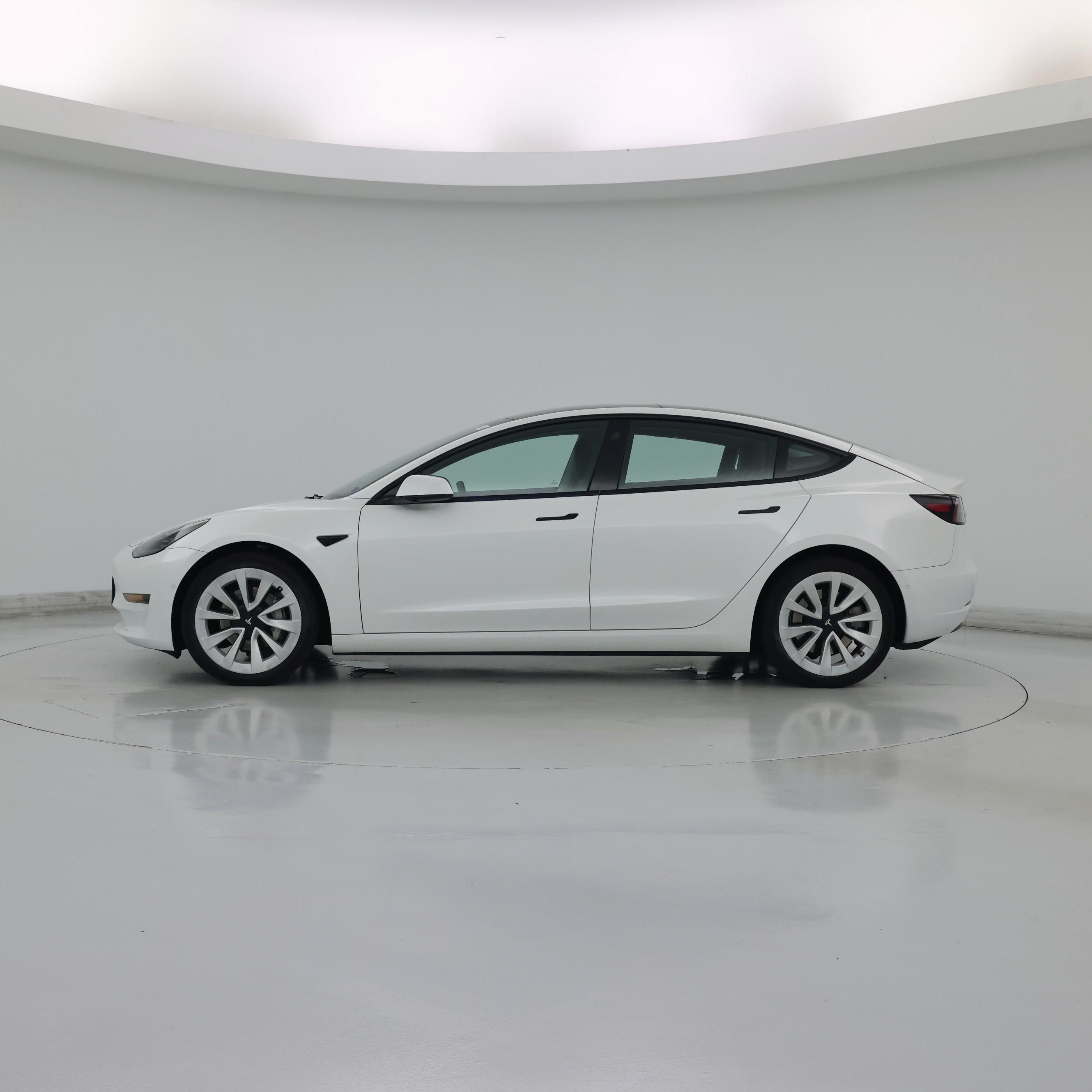 Thumbnail: 2022 Tesla Model 3 - 3