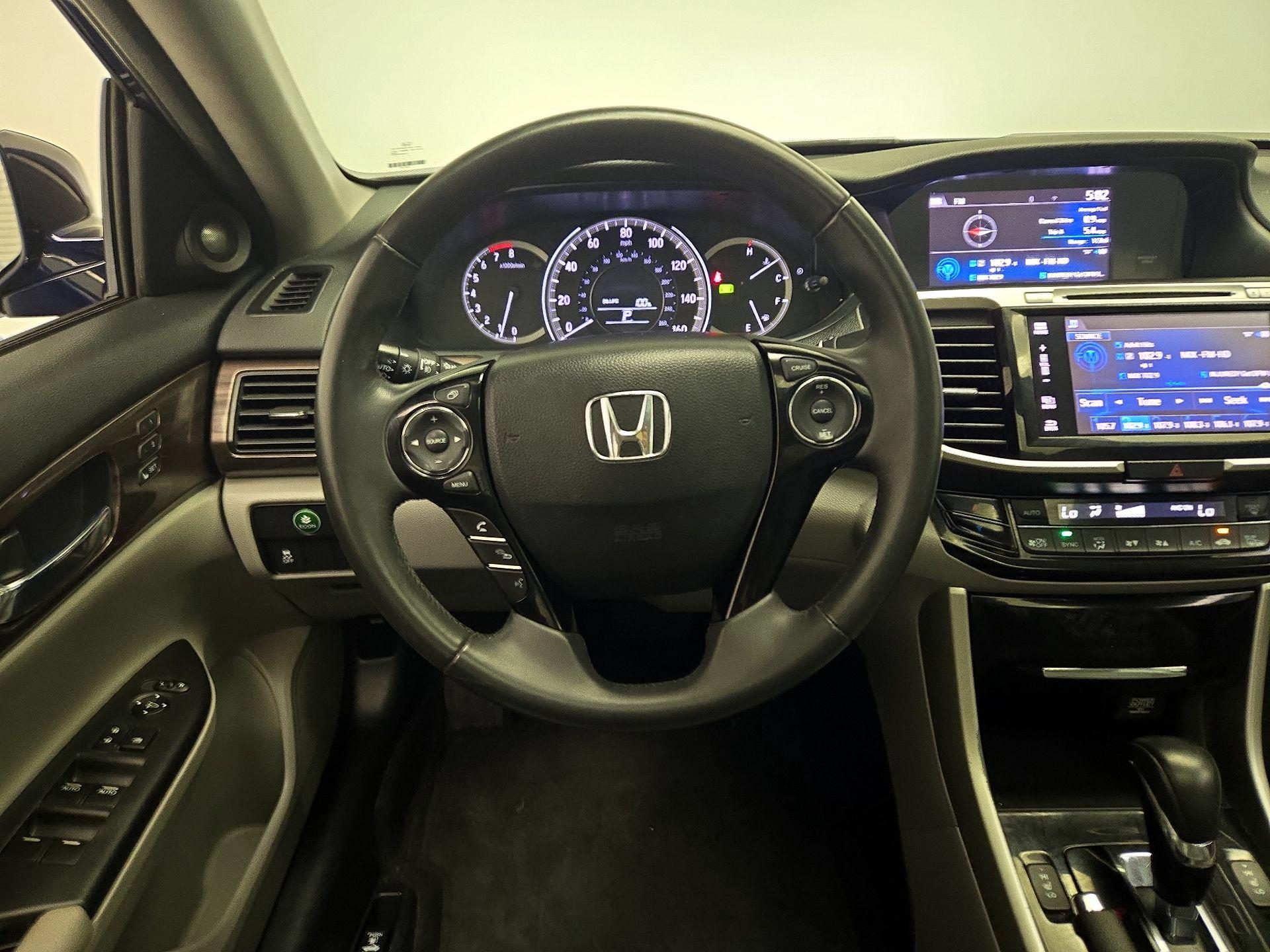 Thumbnail: 2017 Honda Accord - 10