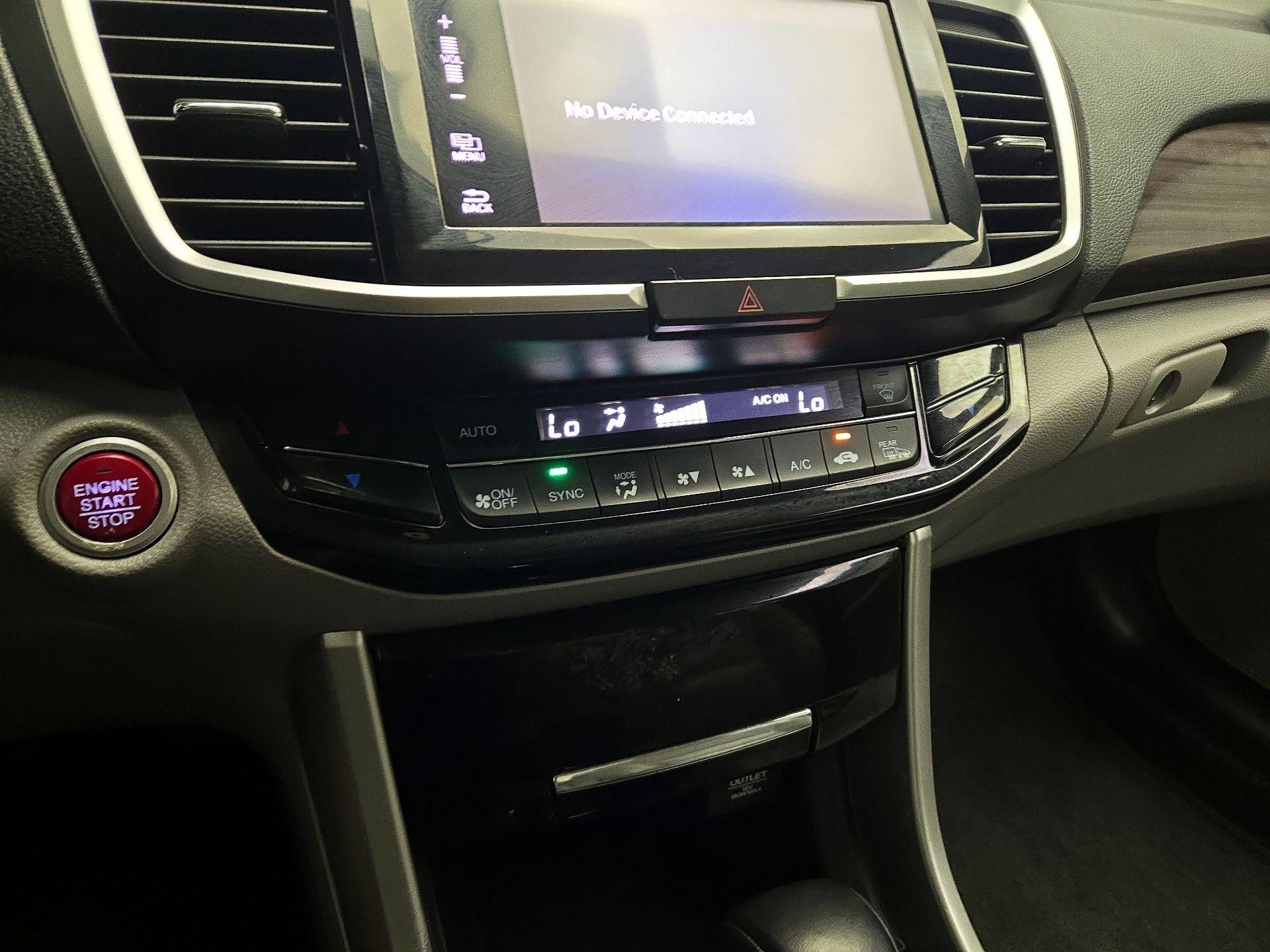 Thumbnail: 2017 Honda Accord - 16