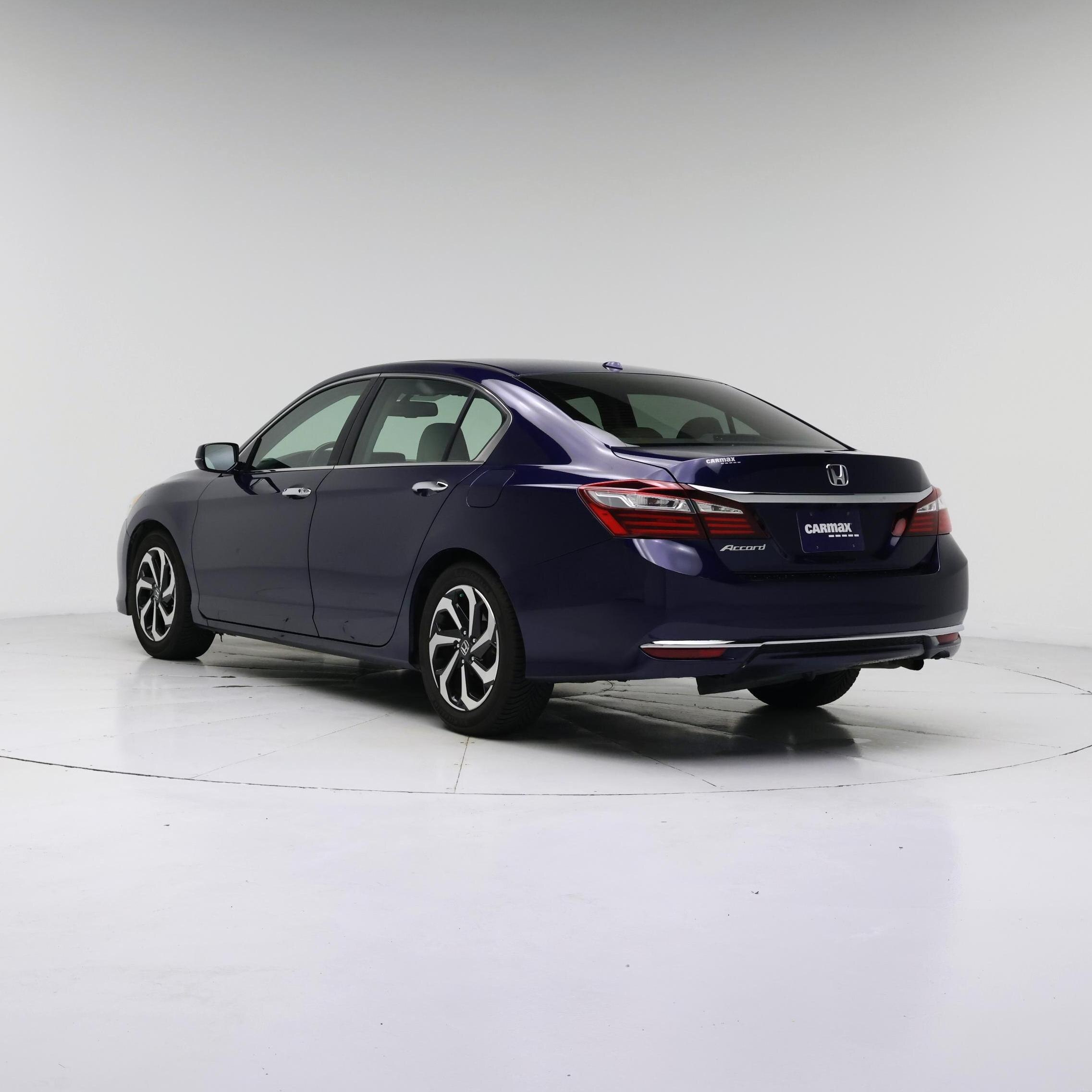 Thumbnail: 2017 Honda Accord - 2
