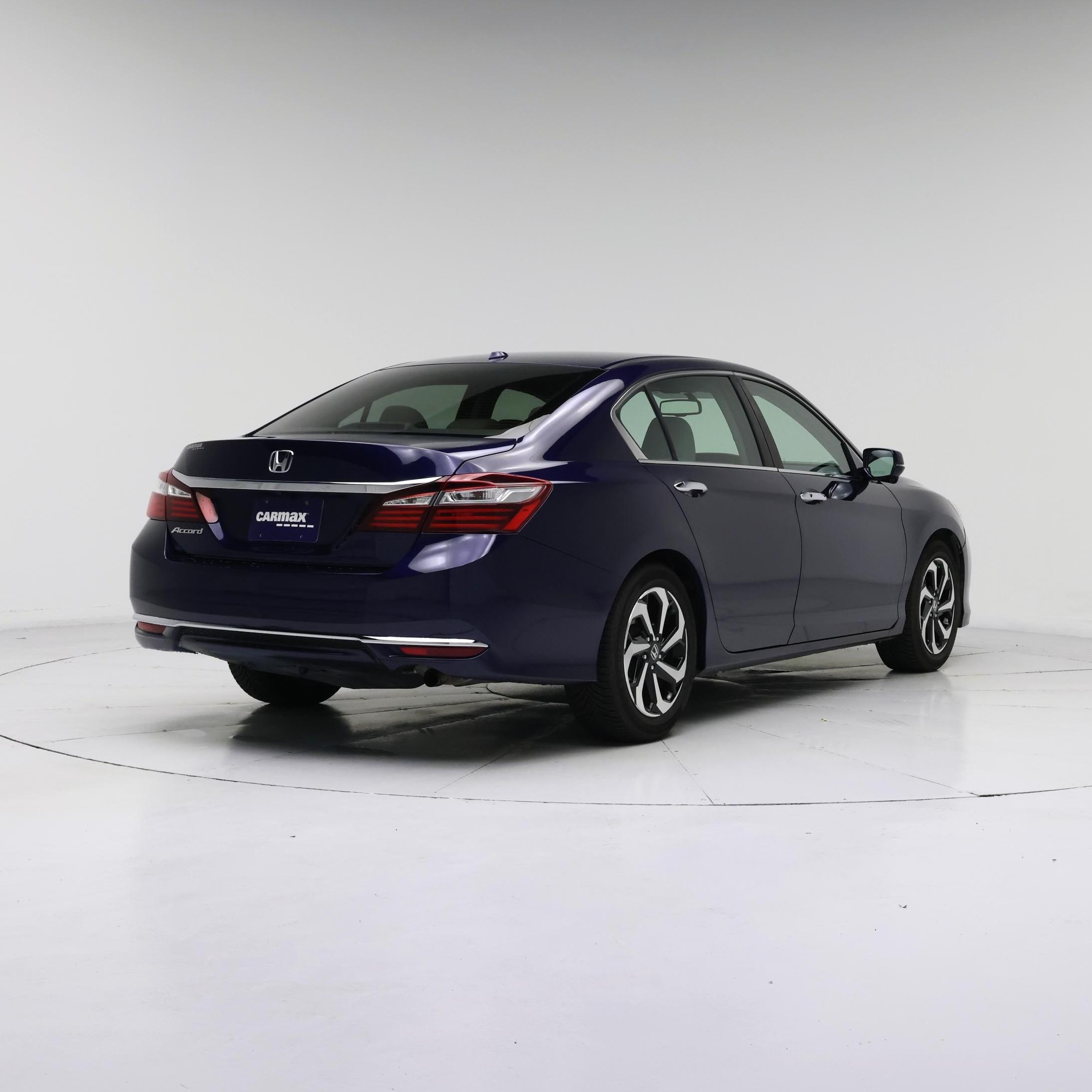 Thumbnail: 2017 Honda Accord - 8