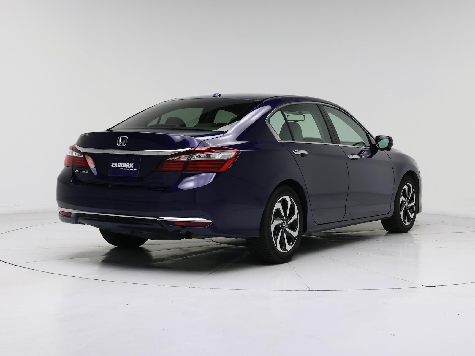 2017 Honda Accord EX-L - Photo 9