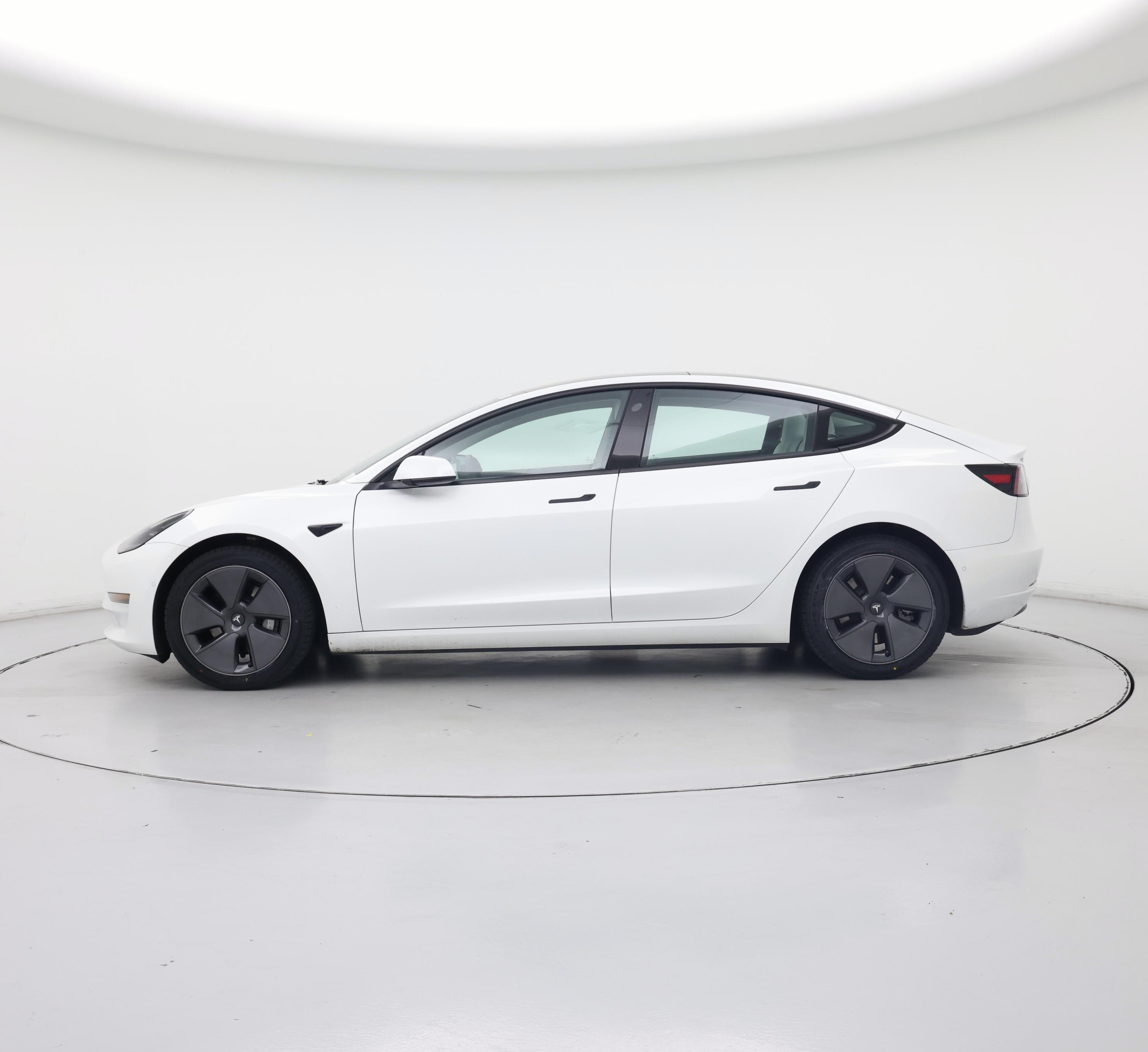 Thumbnail: 2022 Tesla Model 3 - 3