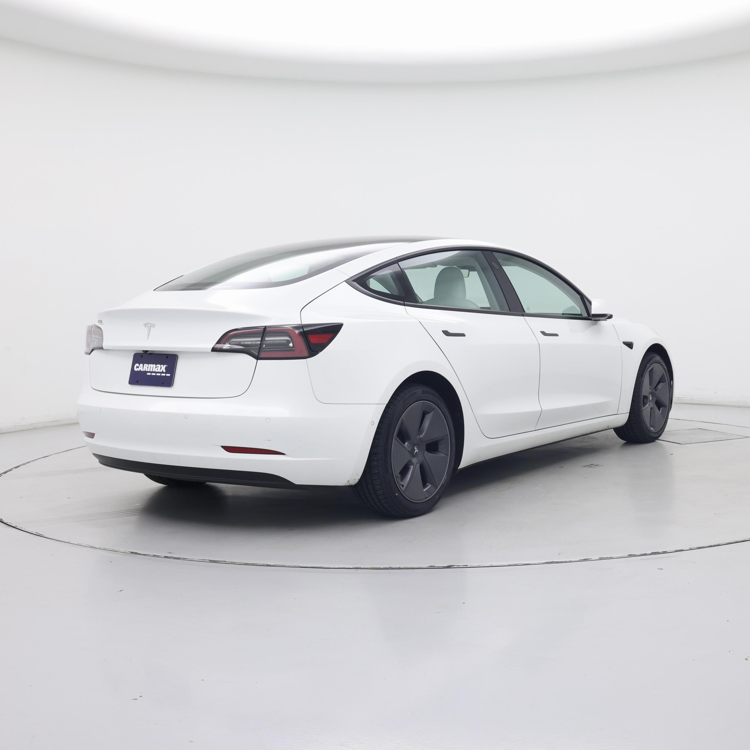Thumbnail: 2022 Tesla Model 3 - 8