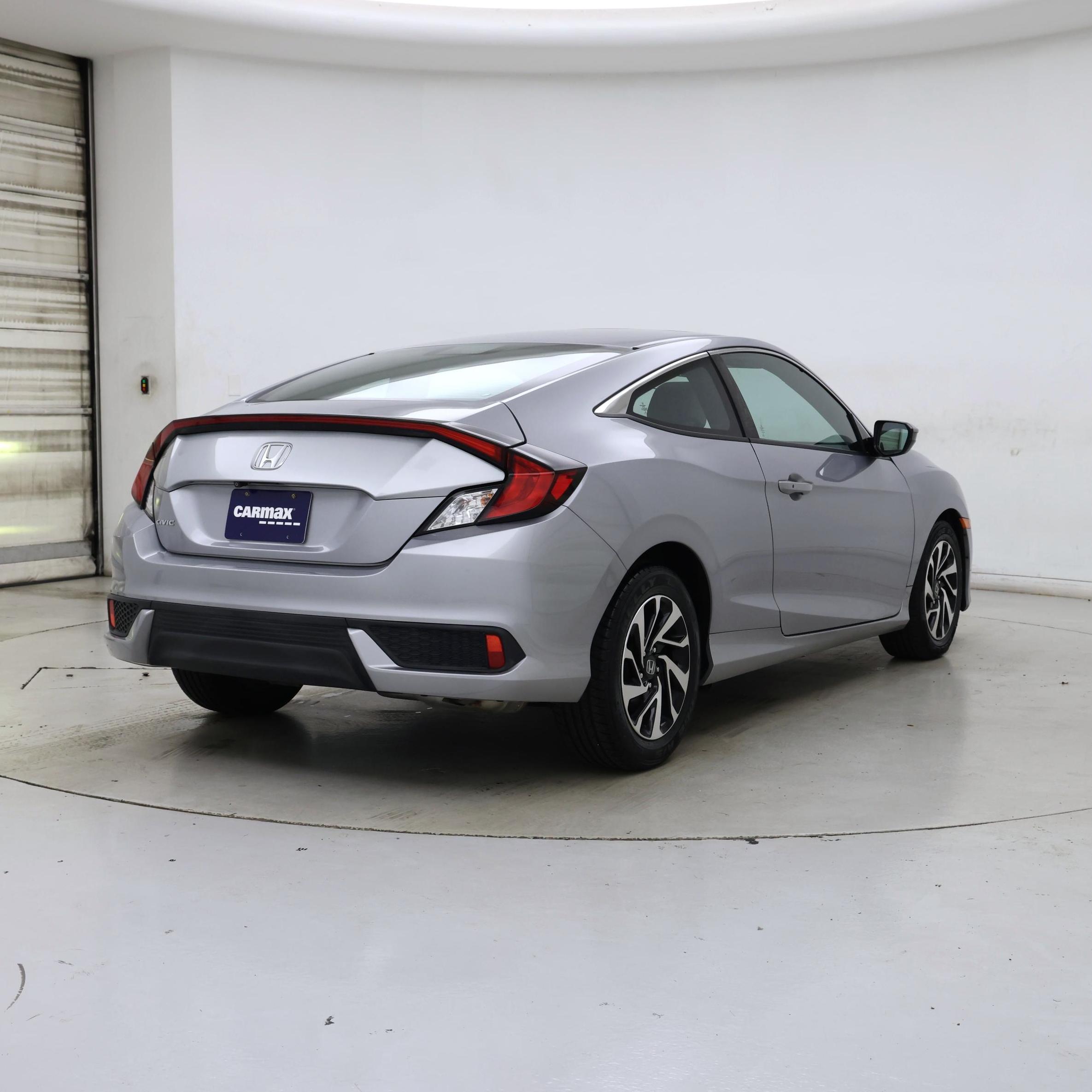 Thumbnail: 2017 Honda Civic - 8