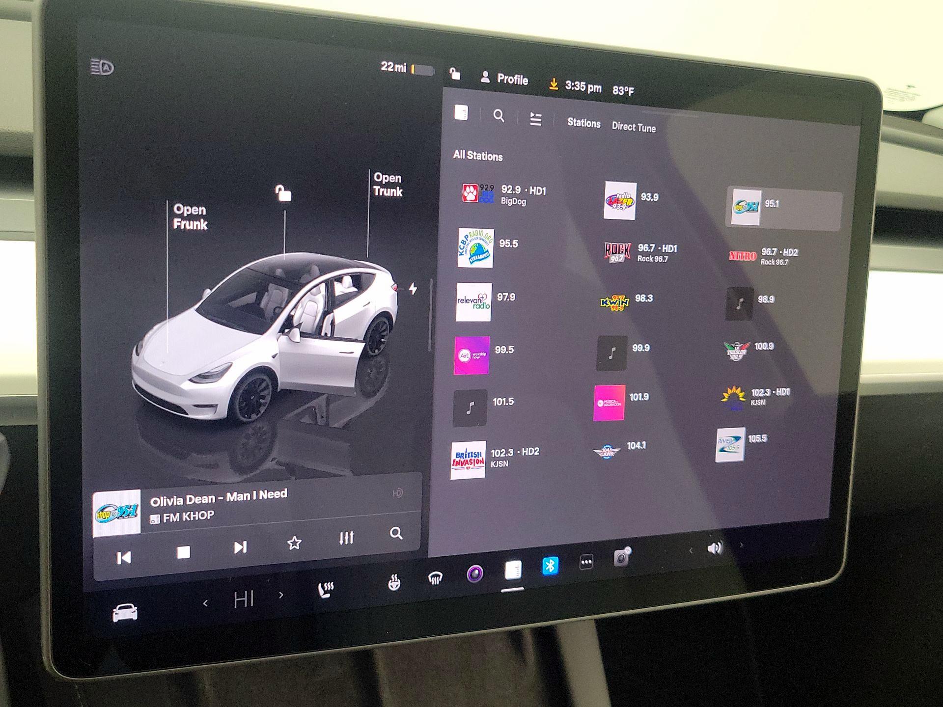 Thumbnail: 2023 Tesla Model Y - 15