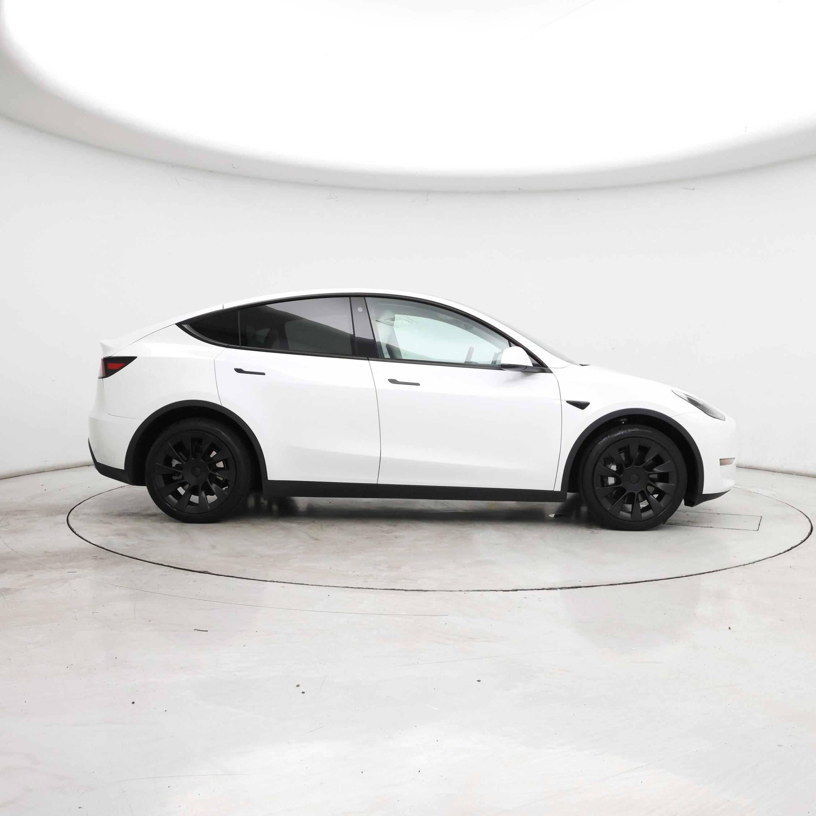 Thumbnail: 2023 Tesla Model Y - 7