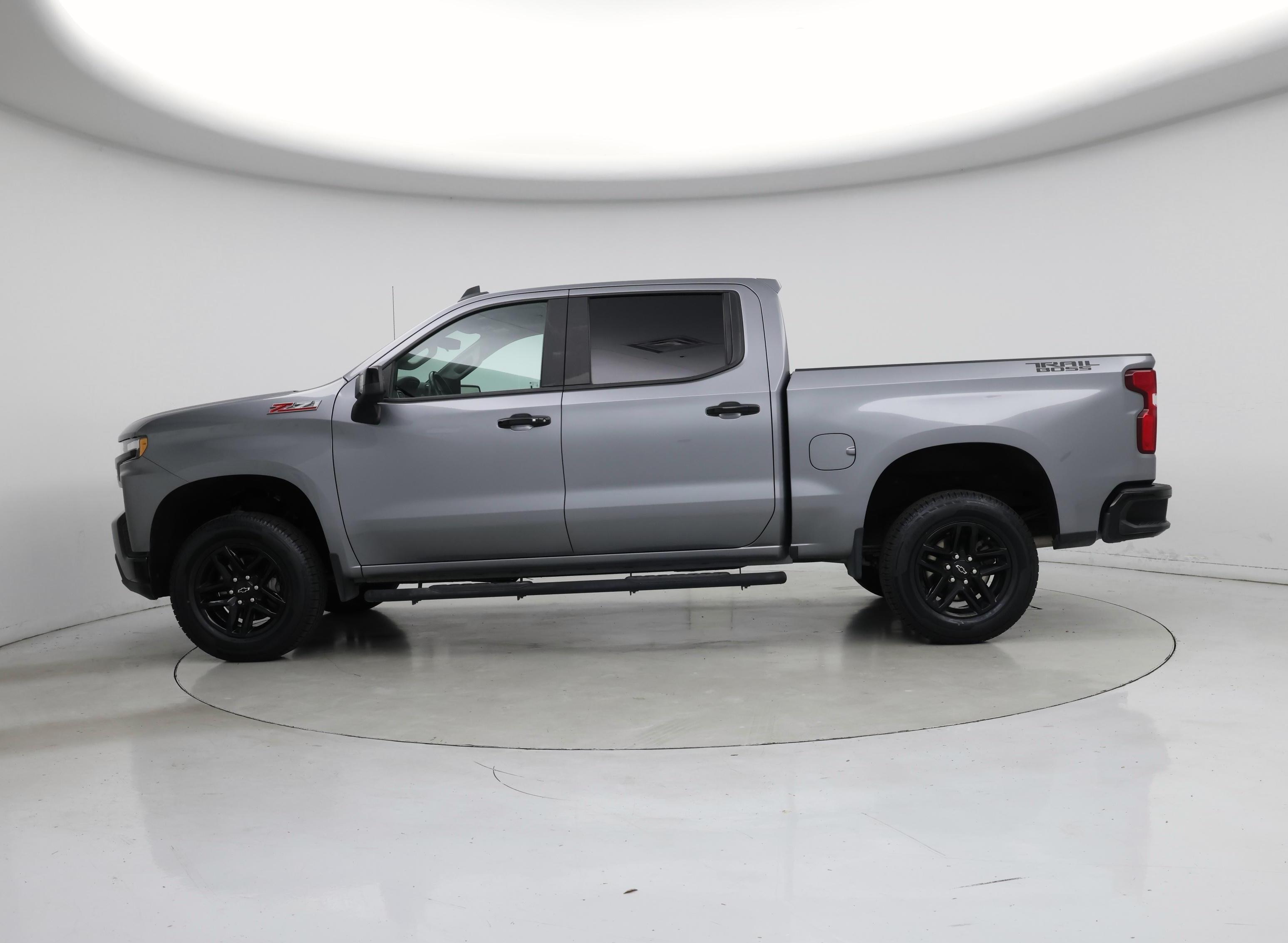 Thumbnail: 2021 Chevrolet Silverado 1500 - 3