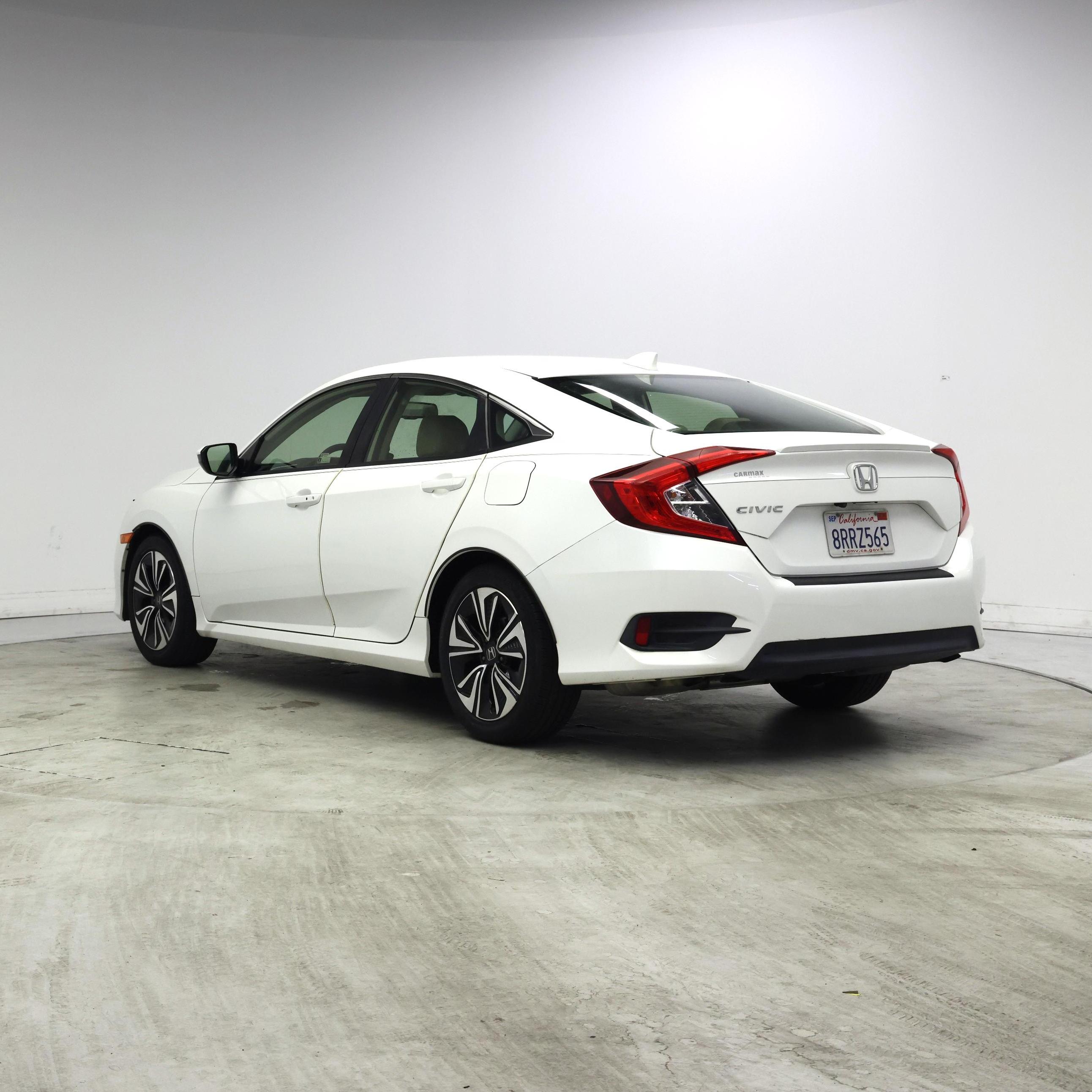 Thumbnail: 2018 Honda Civic - 2