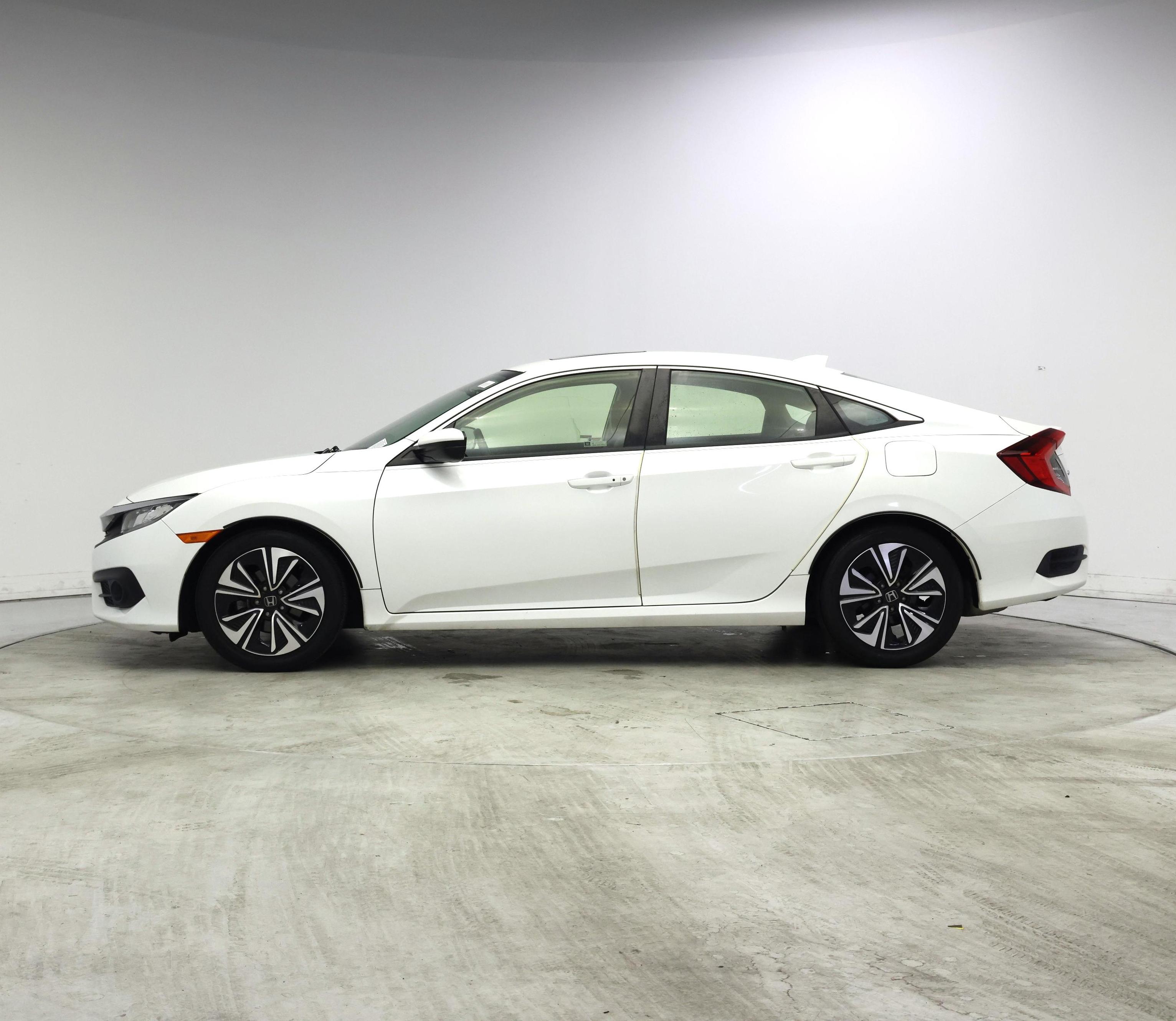 Thumbnail: 2018 Honda Civic - 3