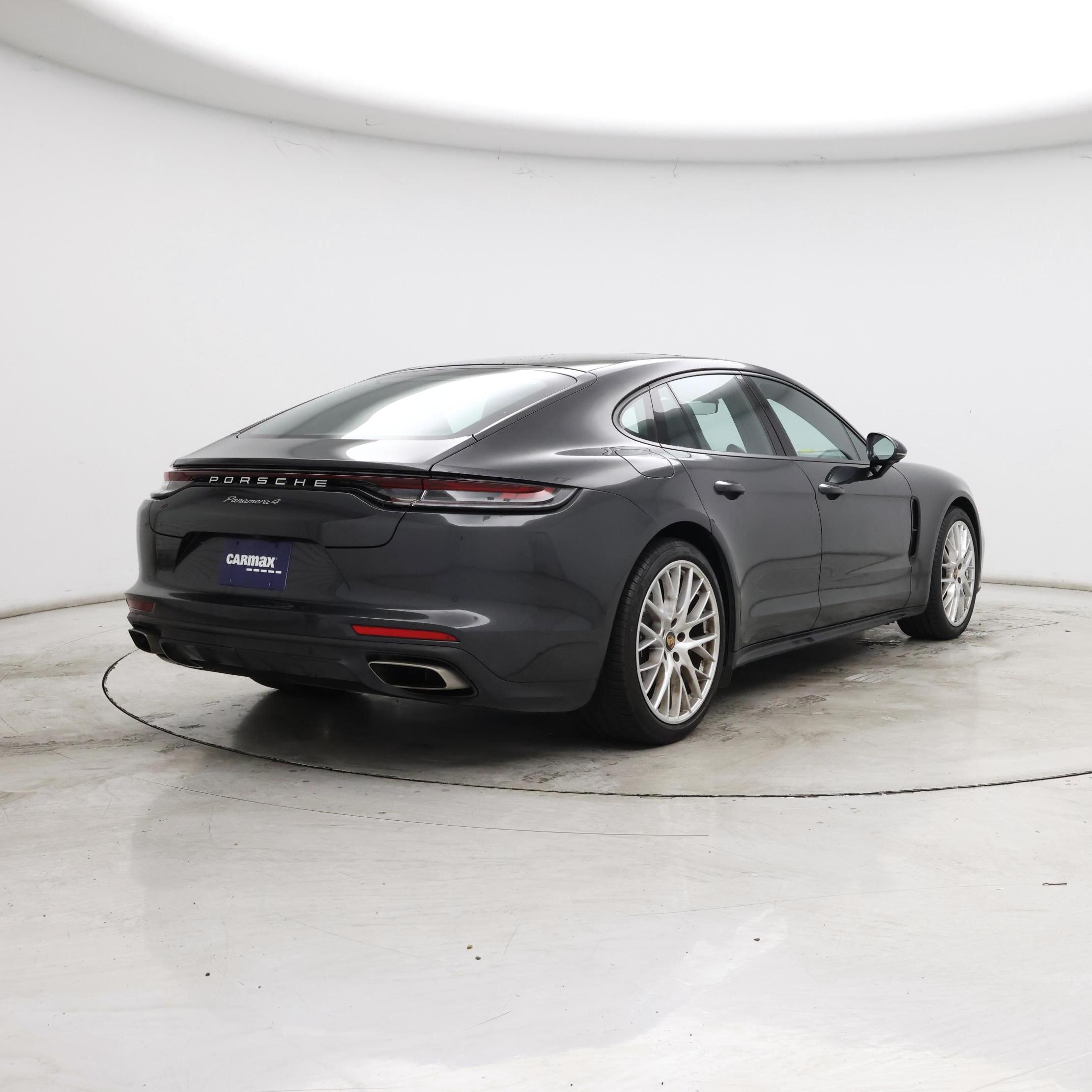 Thumbnail: 2021 Porsche Panamera - 8