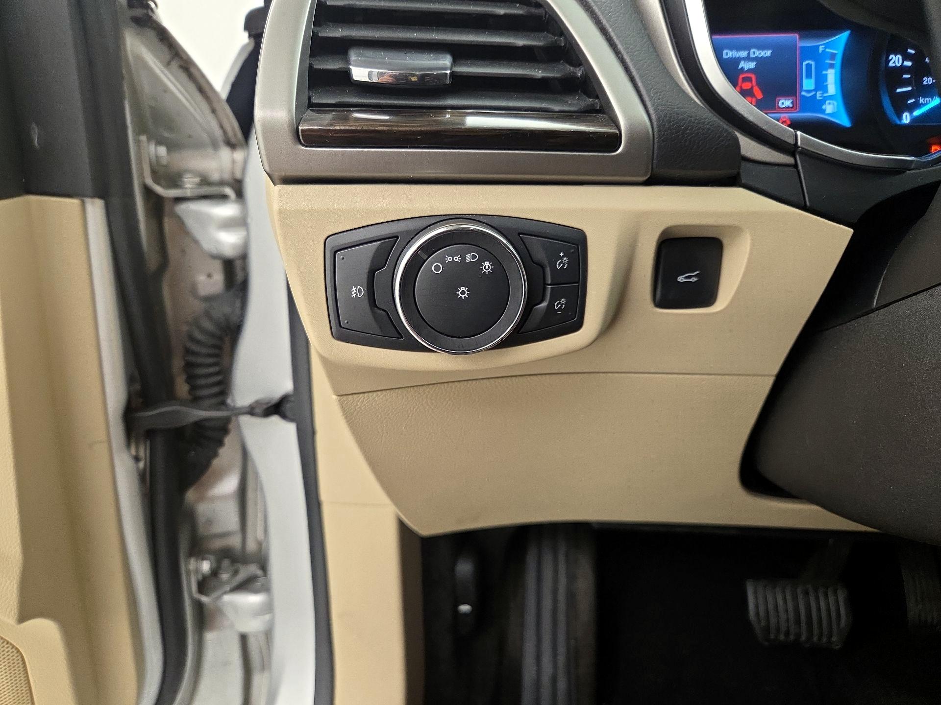 Thumbnail: 2015 Ford Fusion - 13