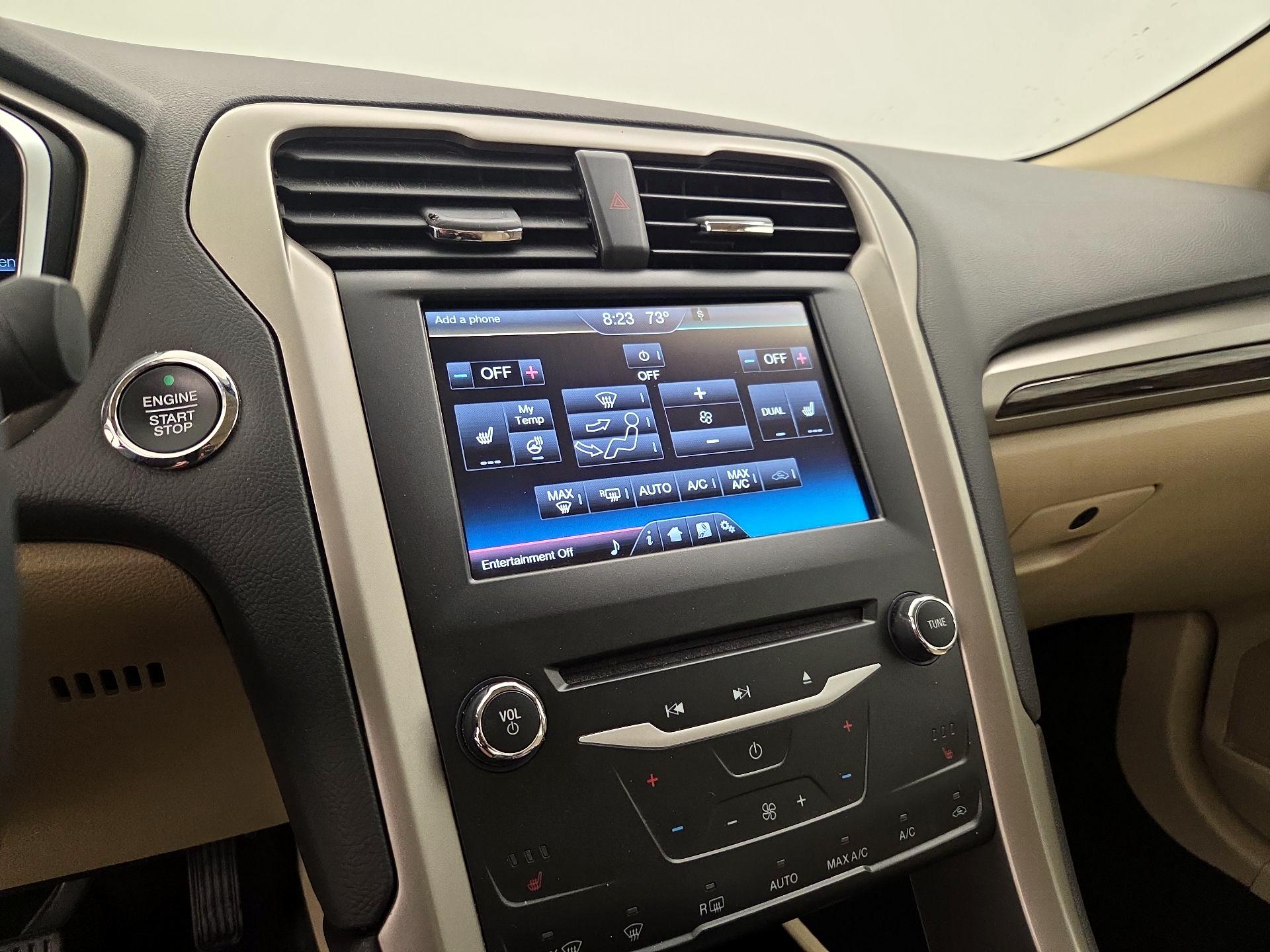 Thumbnail: 2015 Ford Fusion - 17
