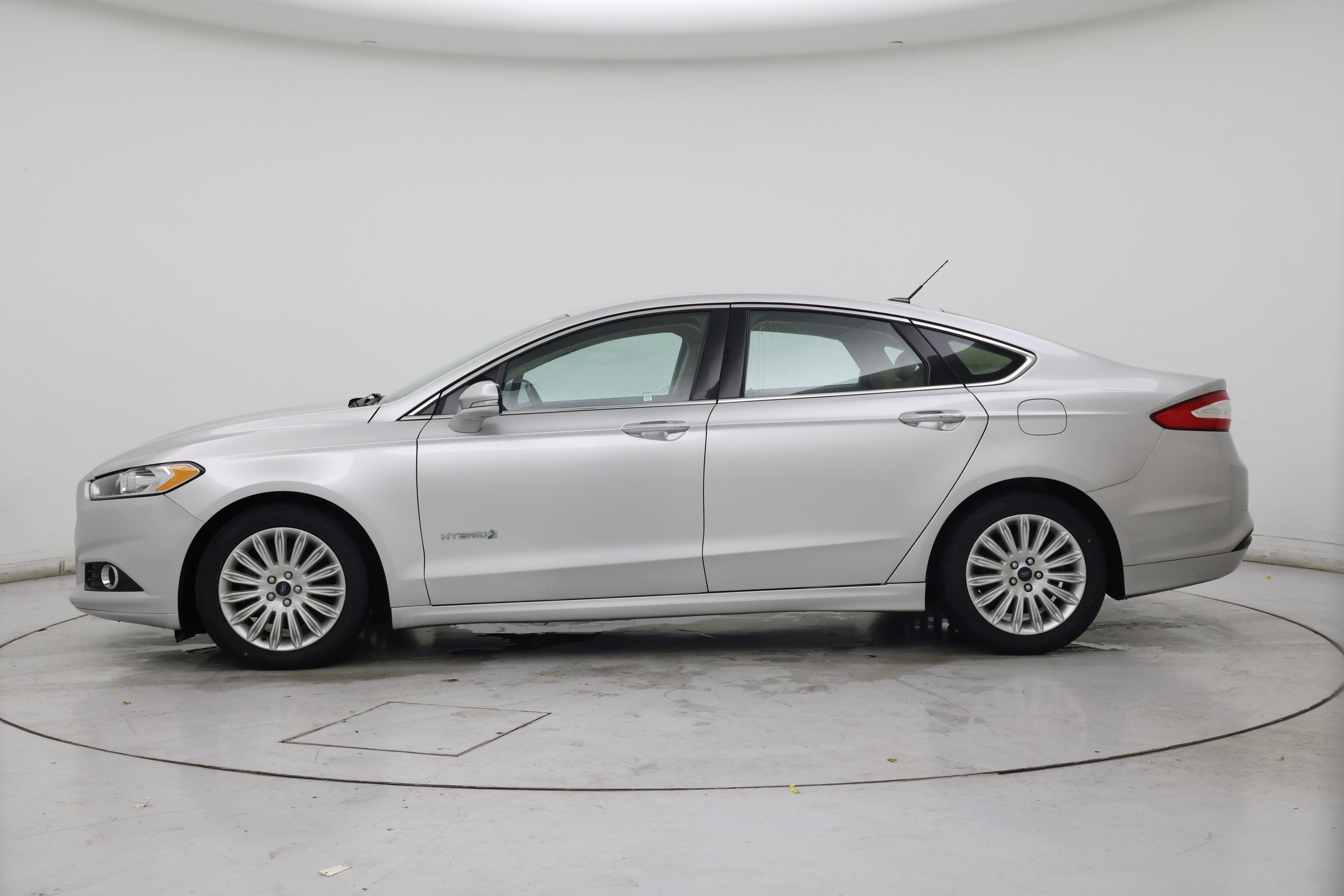 Thumbnail: 2015 Ford Fusion - 3