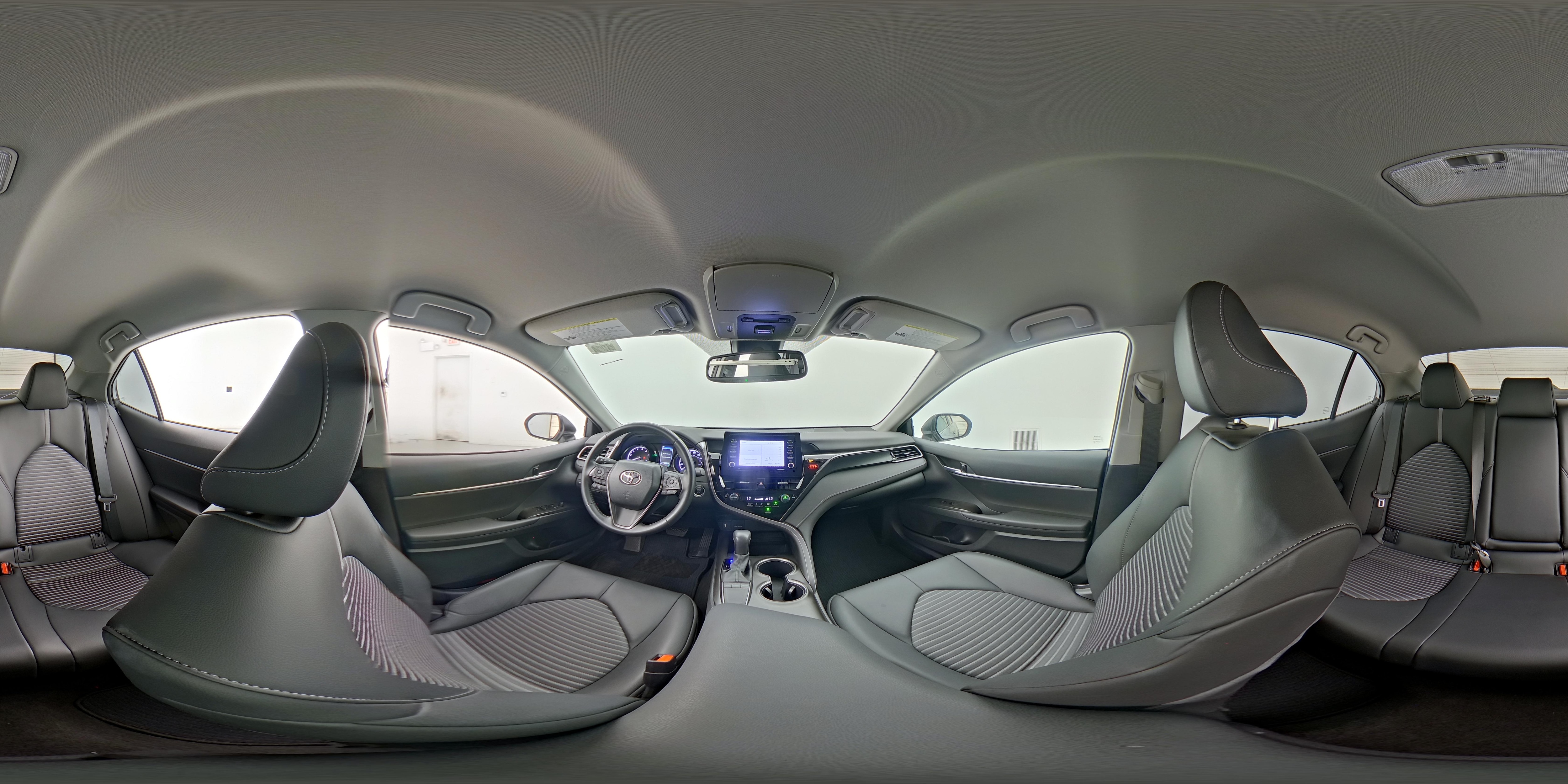 2024 Toyota Camry SE - Photo 24
