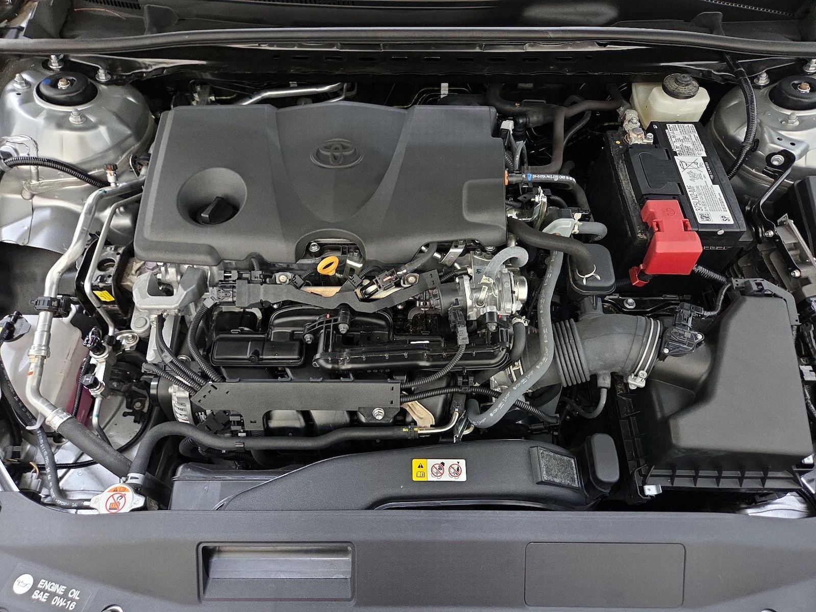 2024 Toyota Camry SE - Photo 22