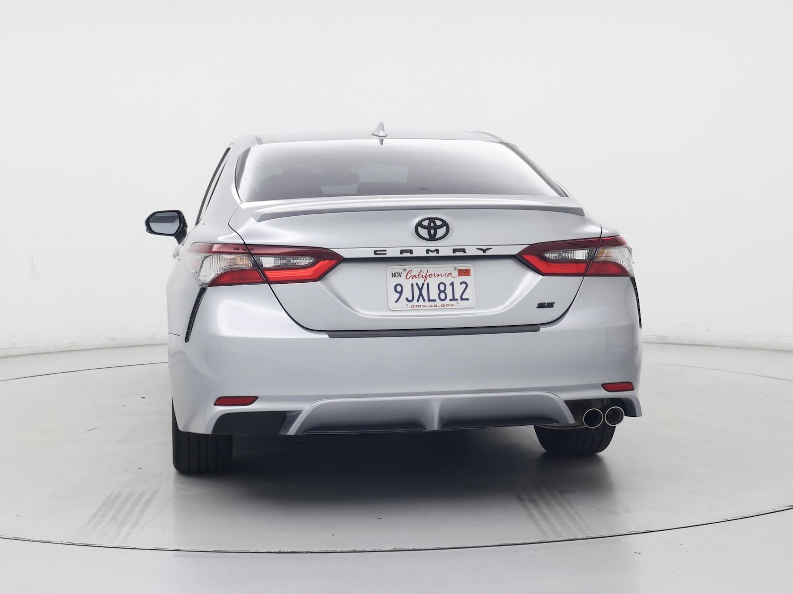 2024 Toyota Camry SE - Photo 7