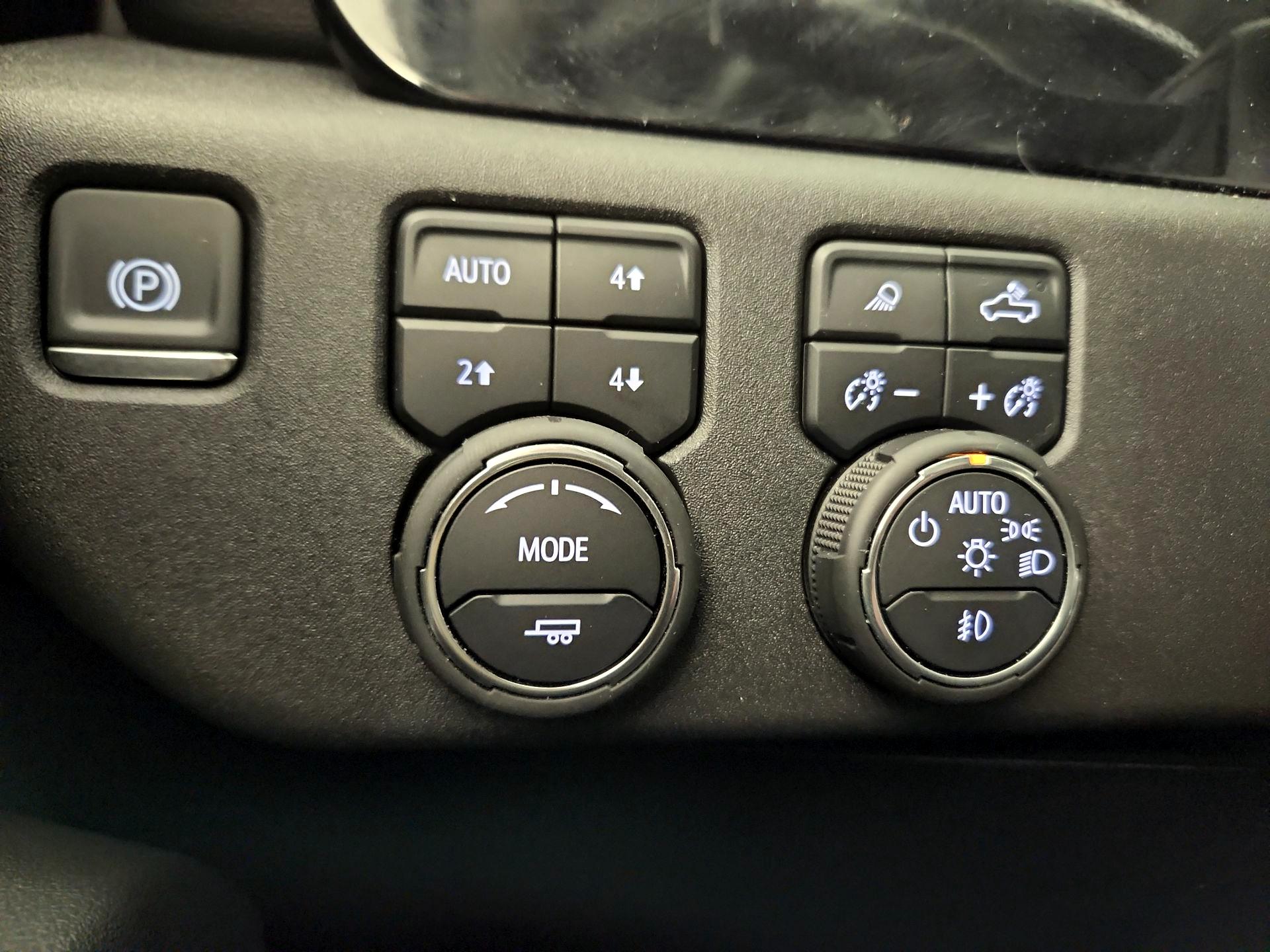 Thumbnail: 2025 Chevrolet Silverado 1500 - 13