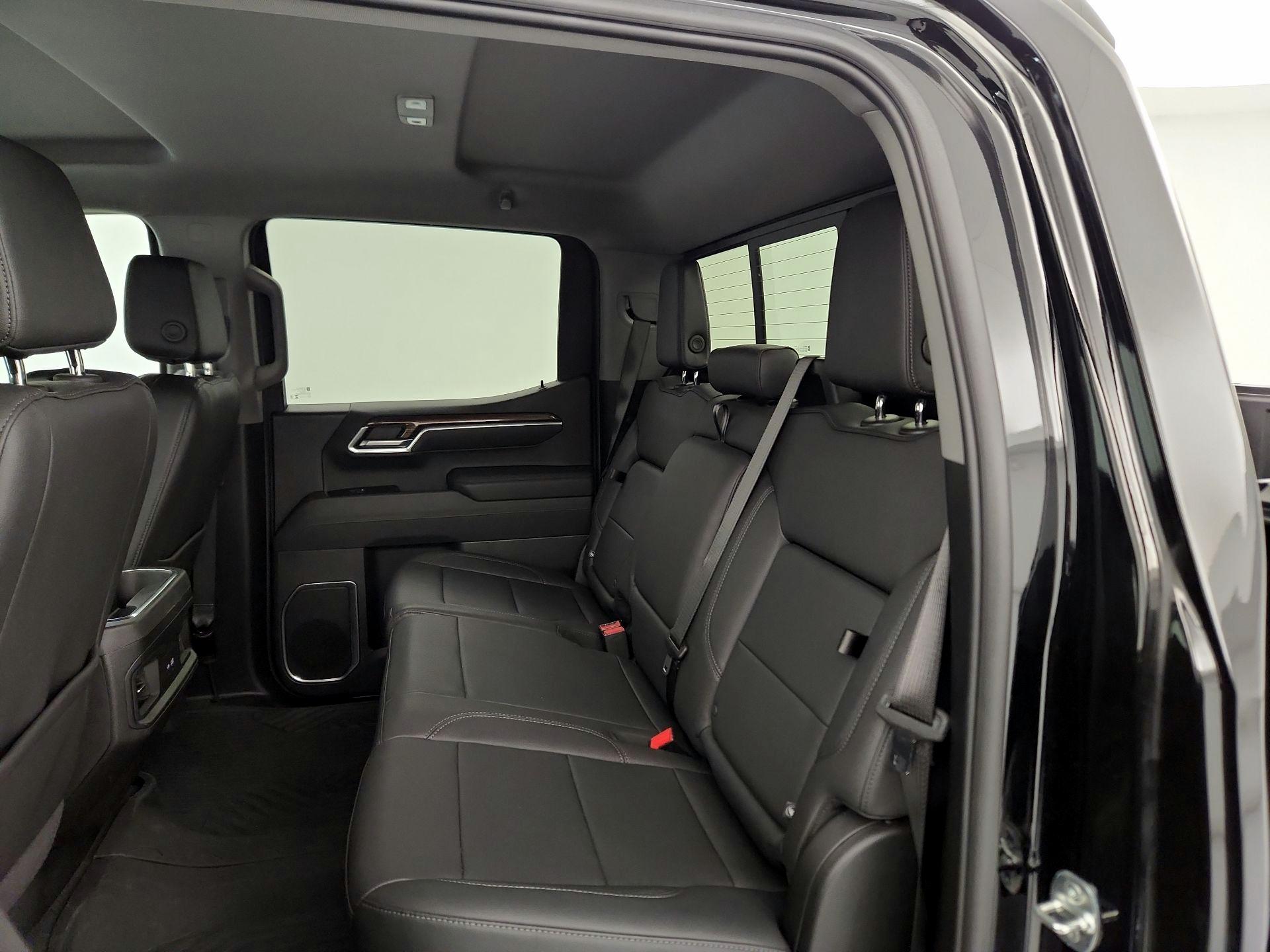 Thumbnail: 2025 Chevrolet Silverado 1500 - 20