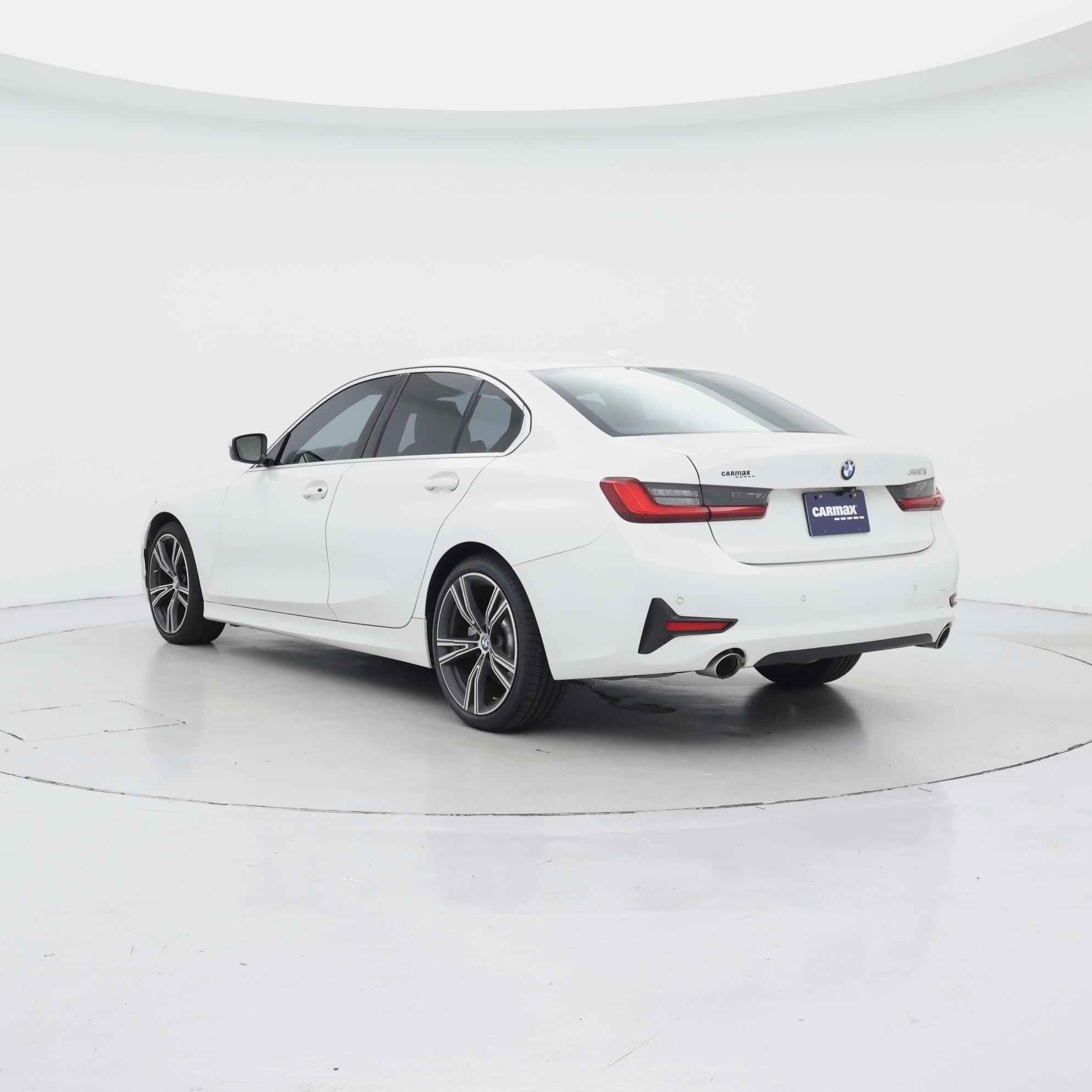 Thumbnail: 2020 BMW 3 Series - 2