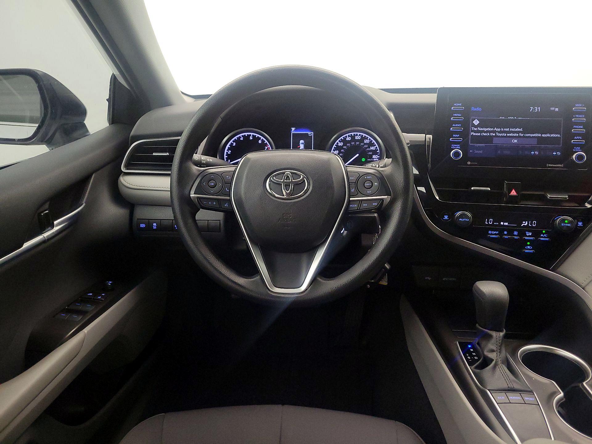 Thumbnail: 2023 Toyota Camry - 10