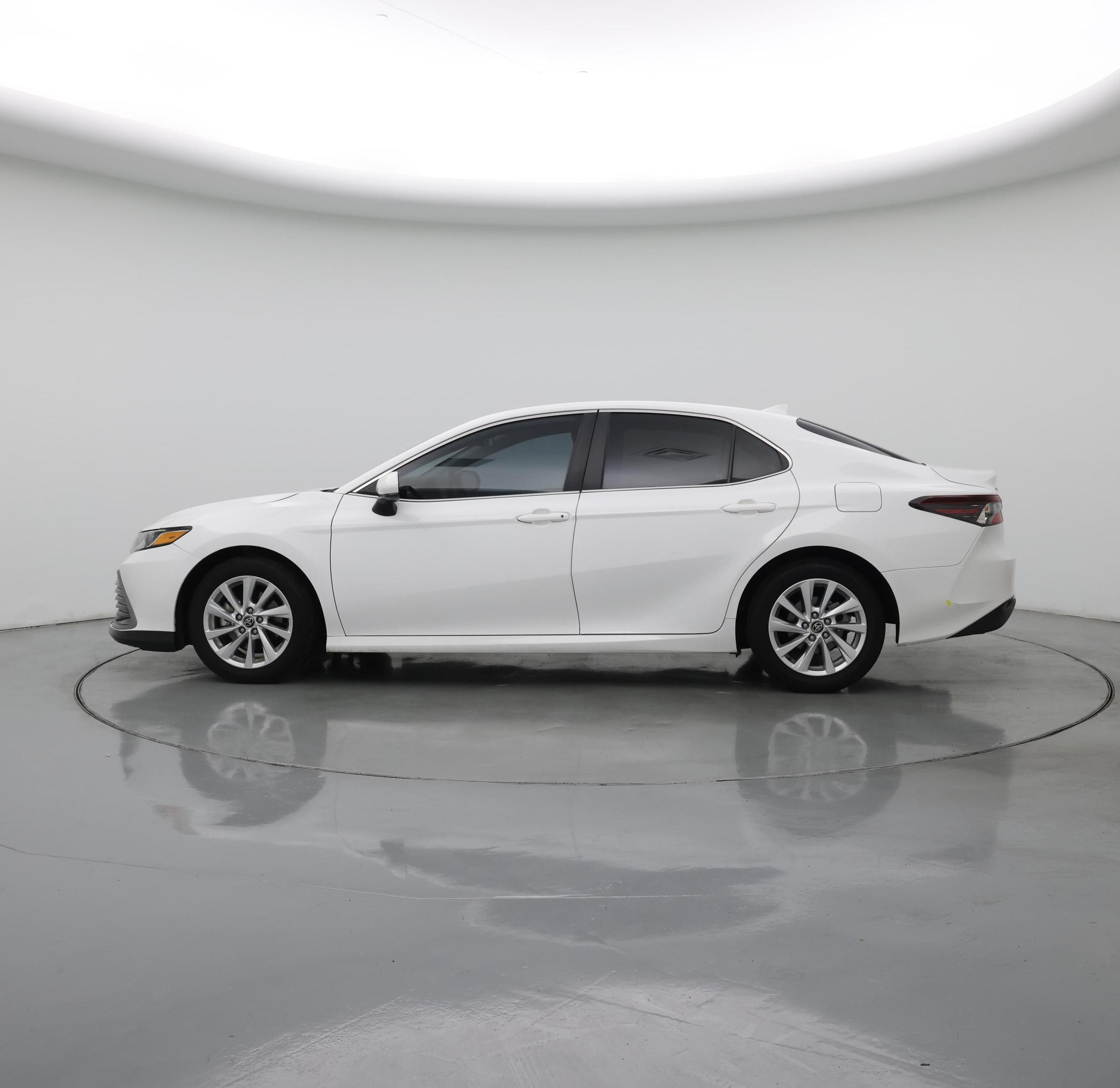 Thumbnail: 2023 Toyota Camry - 7