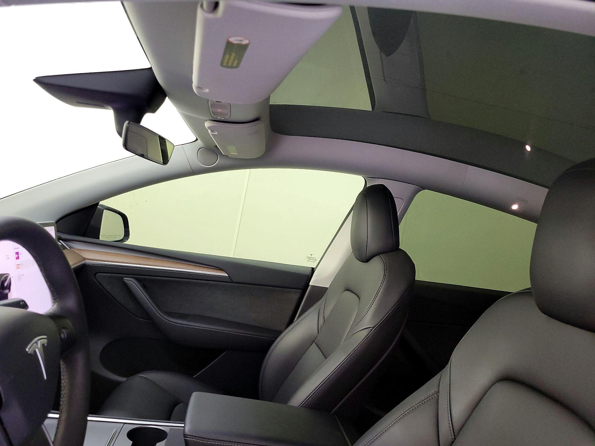 Thumbnail: 2022 Tesla Model Y - 18