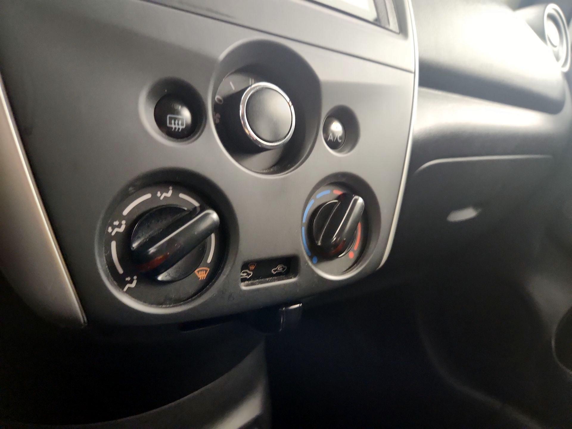 Thumbnail: 2015 Nissan Versa - 15