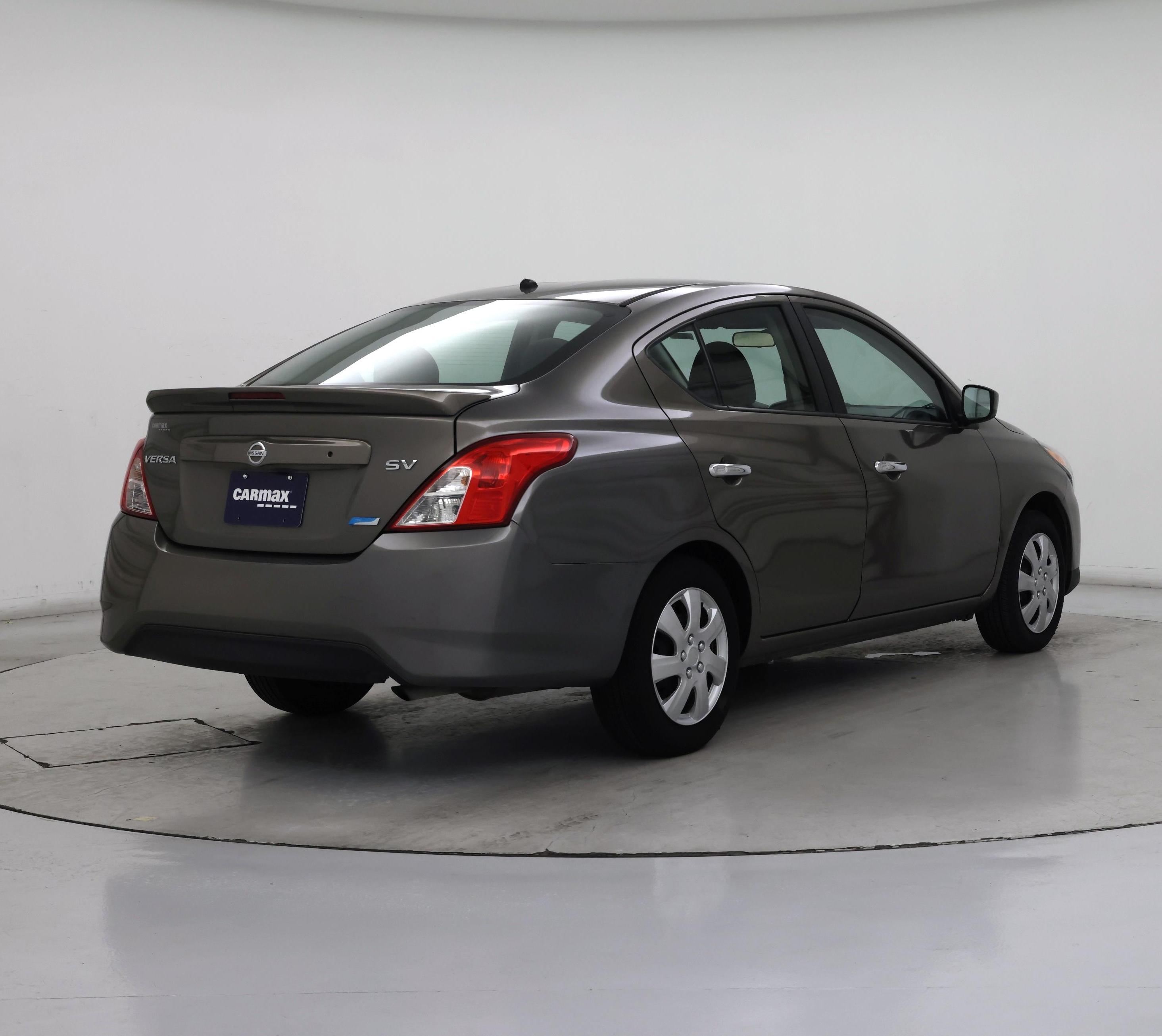 Thumbnail: 2015 Nissan Versa - 8