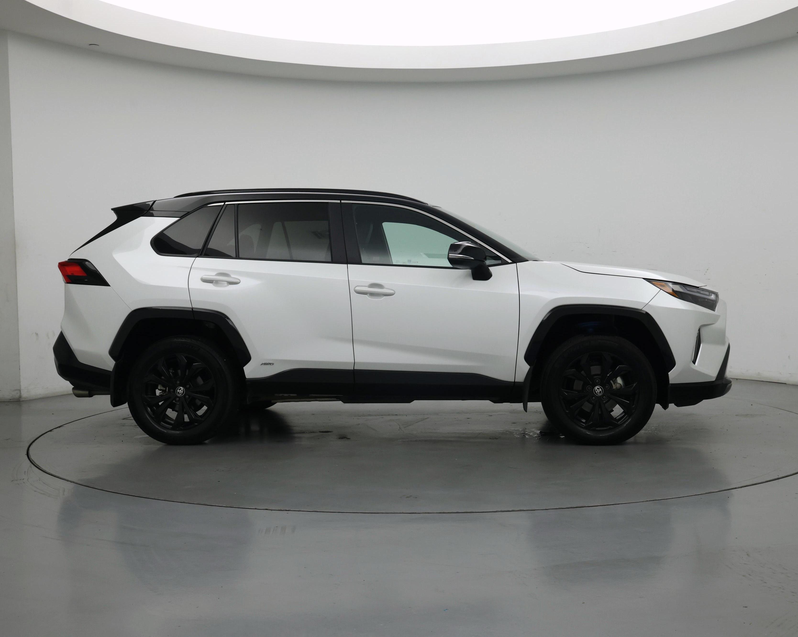 Thumbnail: 2025 Toyota RAV4 - 7