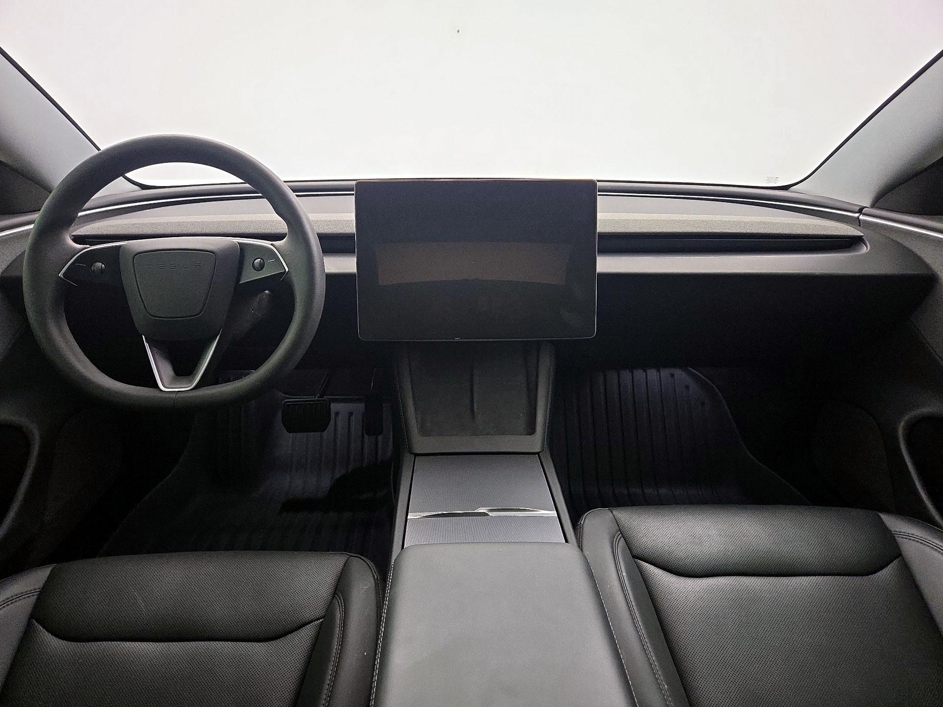 Thumbnail: 2025 Tesla Model 3 - 9
