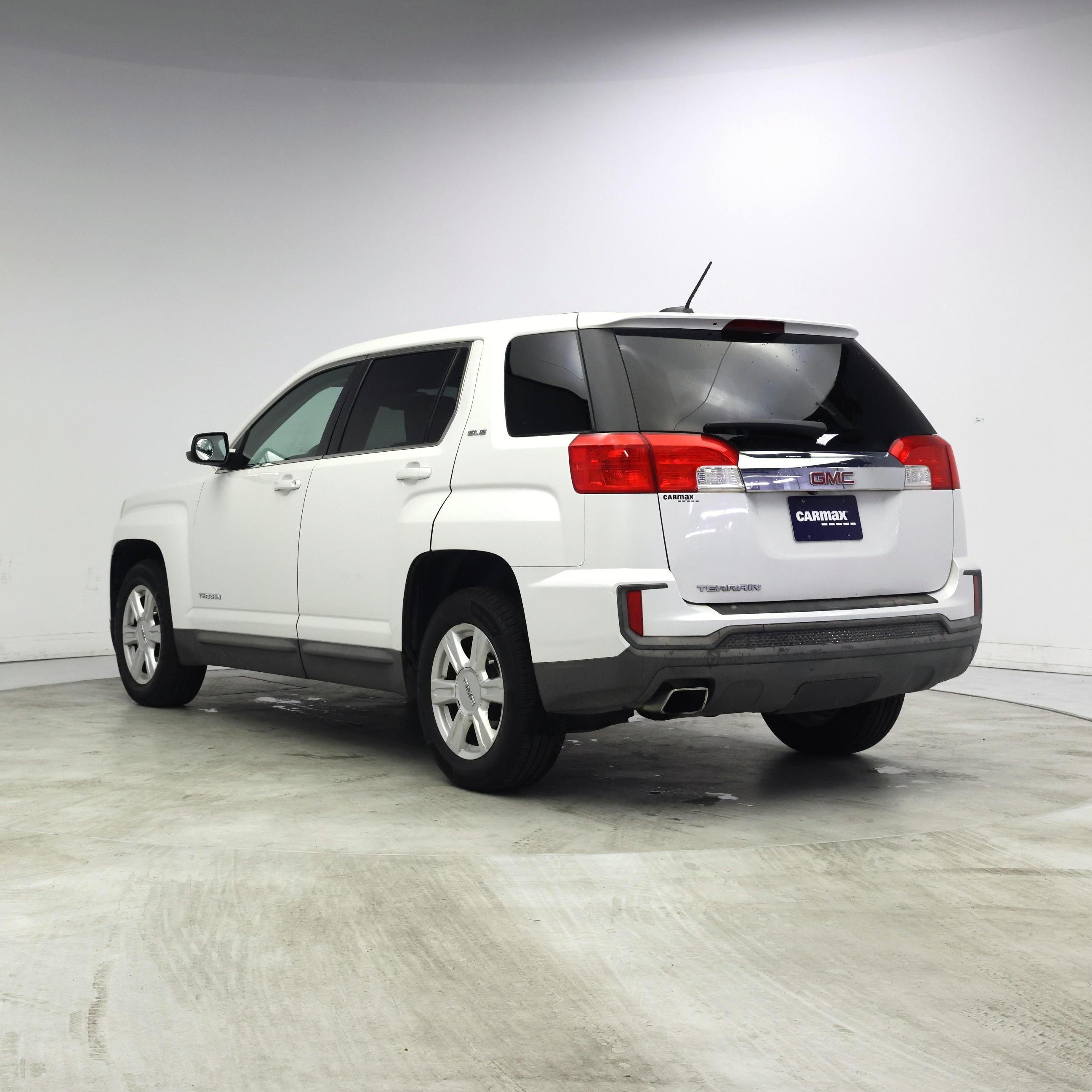 Thumbnail: 2016 GMC Terrain - 2